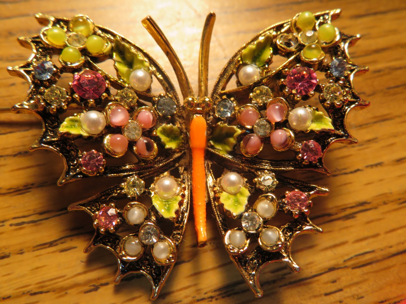 Vintage ART Arthur Pepper Butterfly Brooch Rhinestone Pearl Colorful Beauty