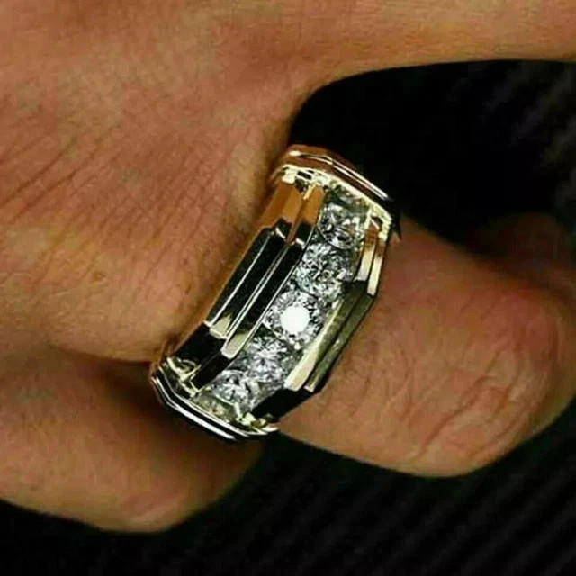 2Ct Round Cut Lab Created Diamond Men’s Wedding Band Ring 14K Yellow Gold Plated