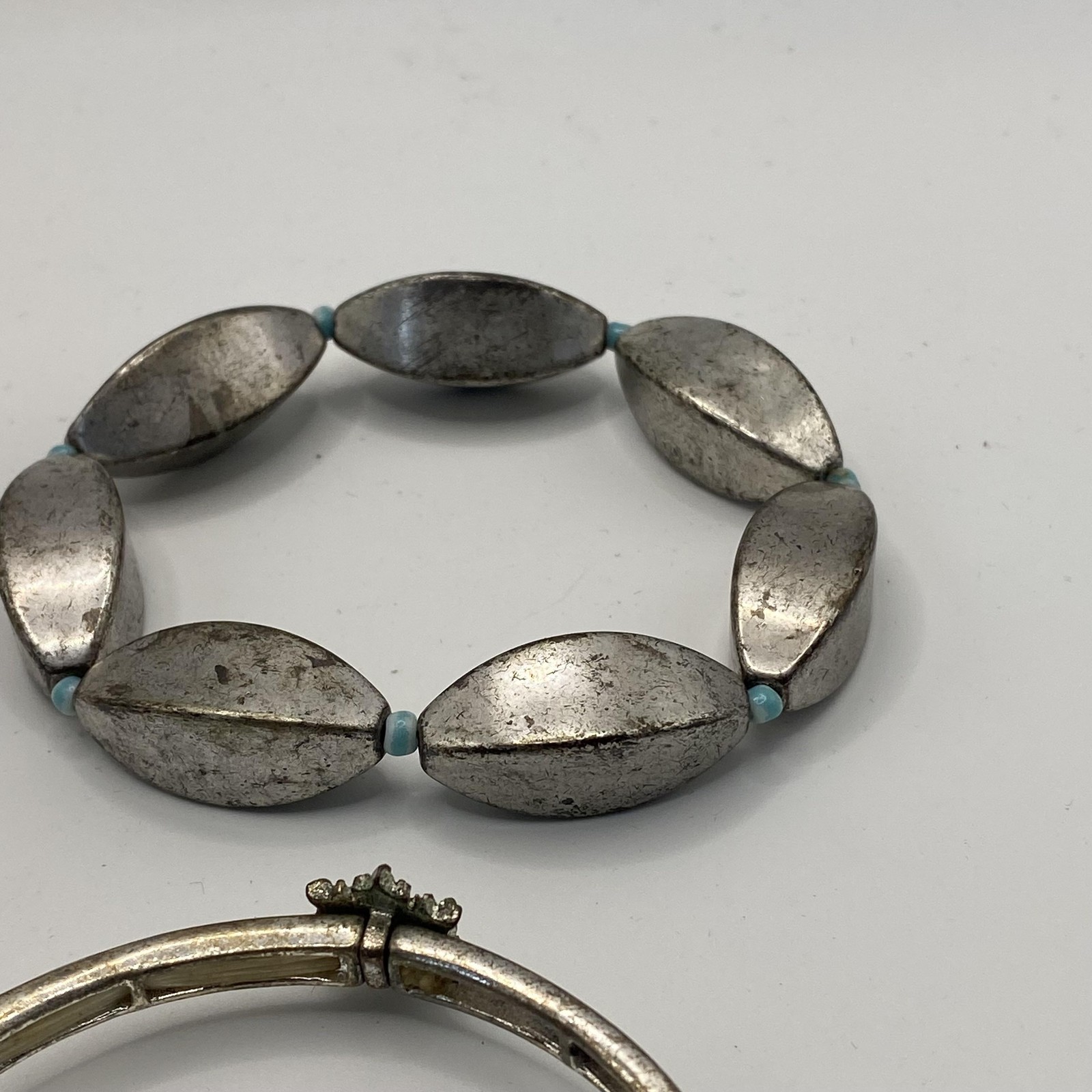 Silver Tone Bangle Beaded Bracelet Lot 4 Love Peace Inspirational 7.9 Inch