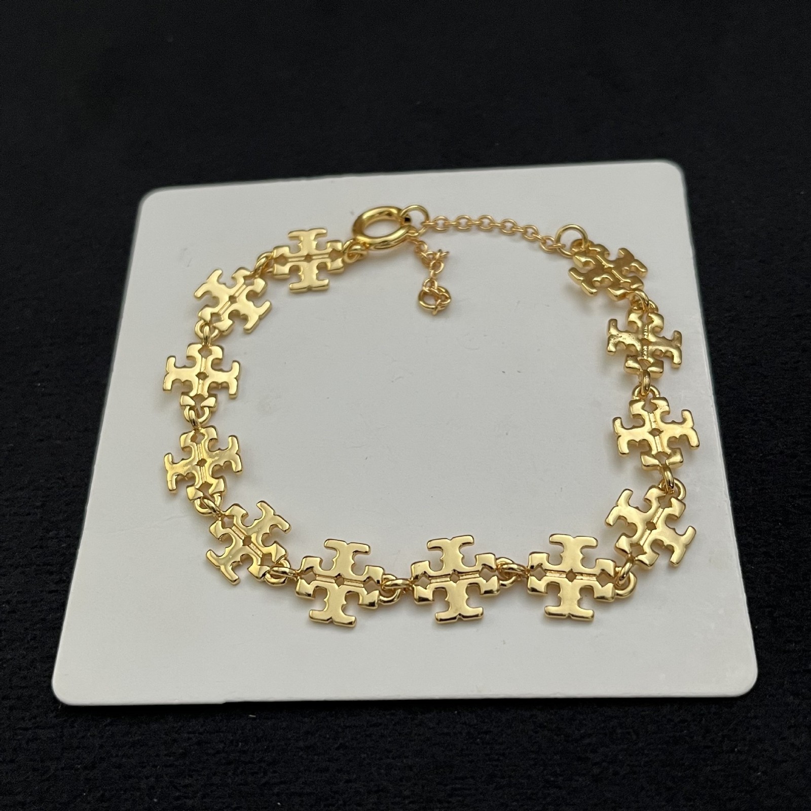 Perfect Gift + Free Shipping 🎁 NEW Tory Burch Gold Logo Bracelet