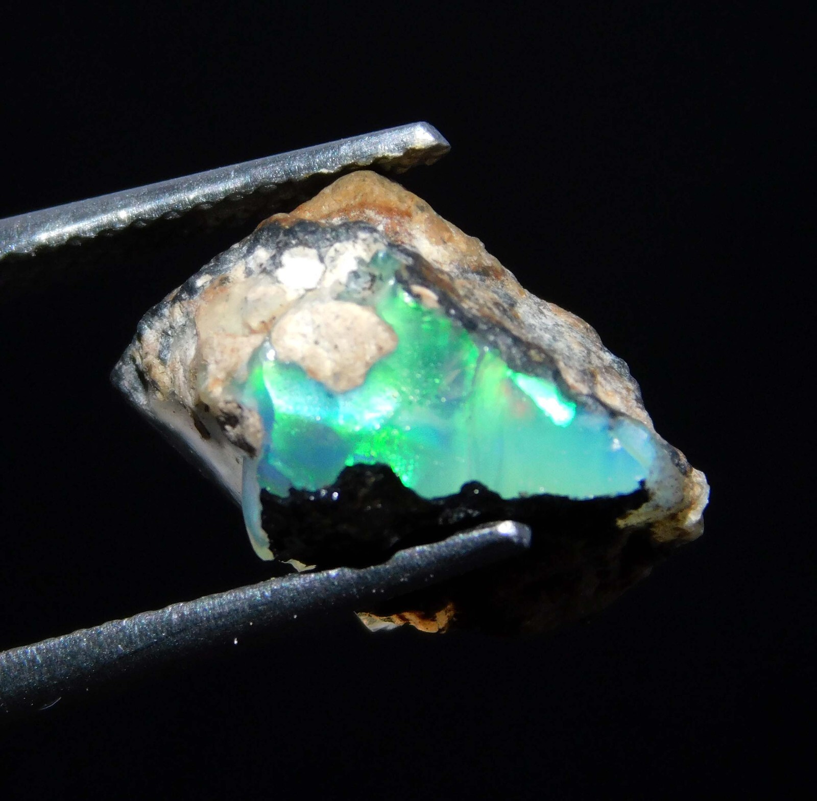 100% Natural Gemstone Ethiopian Fire Opal Rough 5.05 Carat