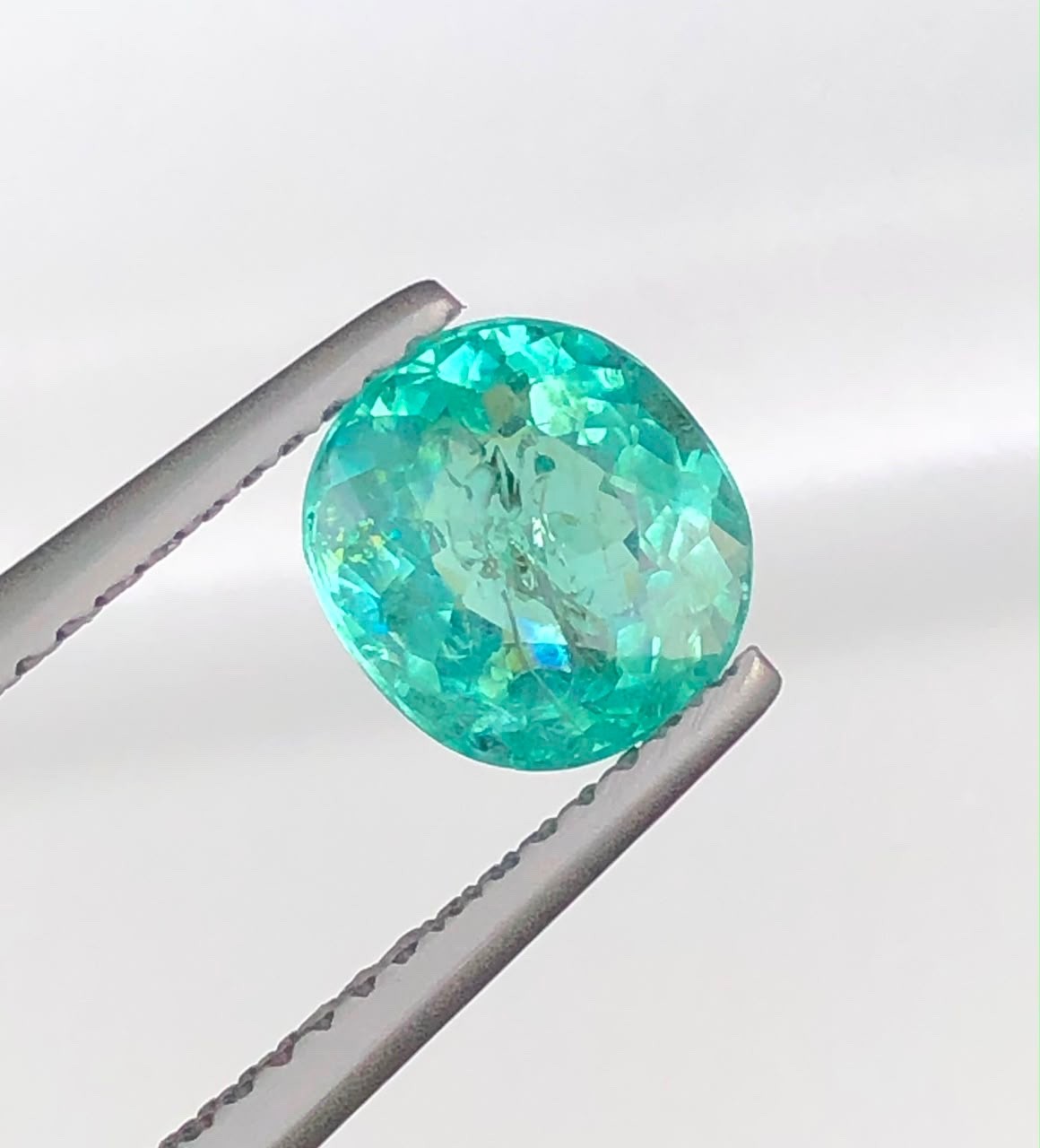 1.47 carat Natural Neon Bluish Green Paraiba Tourmaline Origin from Mozambique