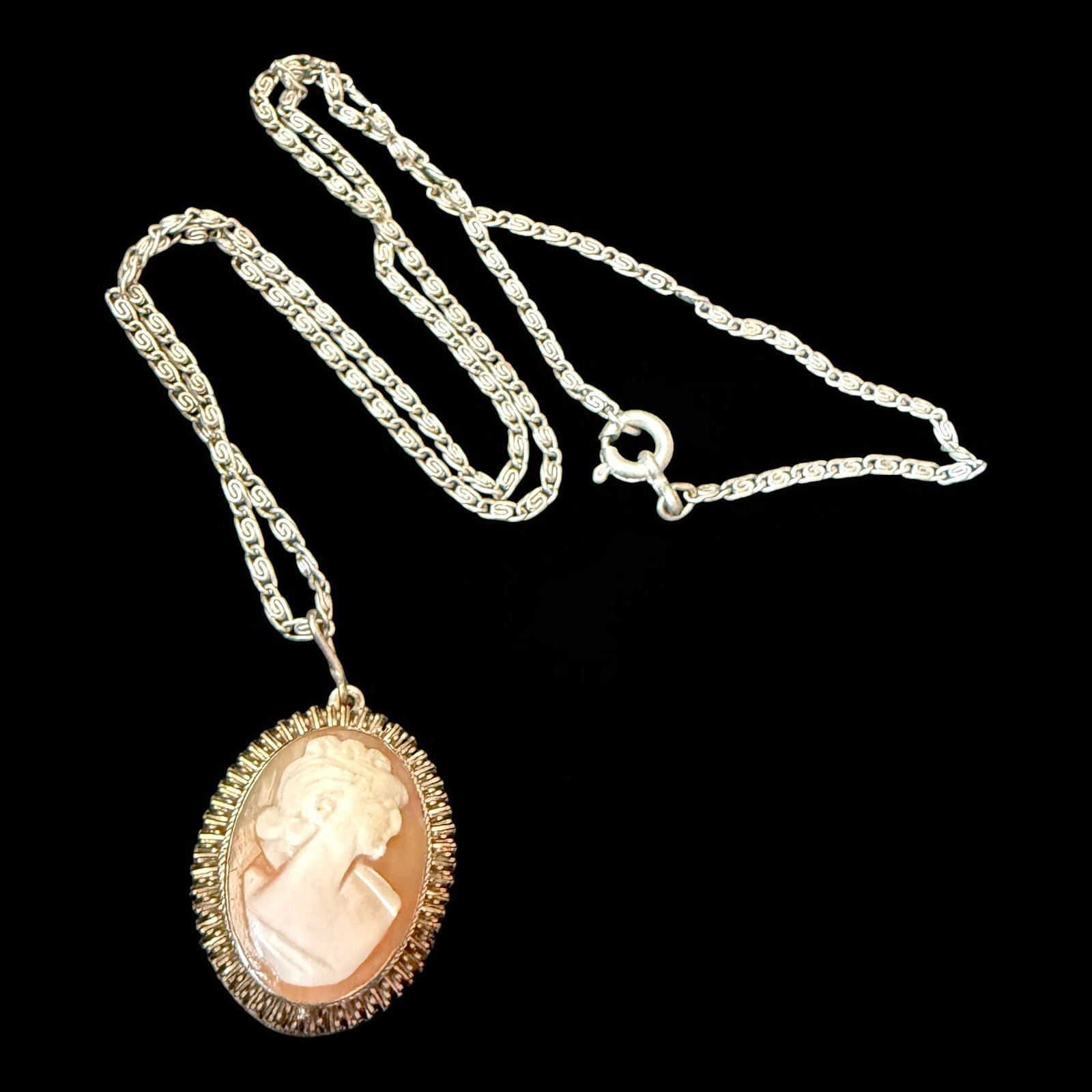 Cameo Pendant Shell Cameo 800 Silver Italian Carved Necklace Mid Century Vintage
