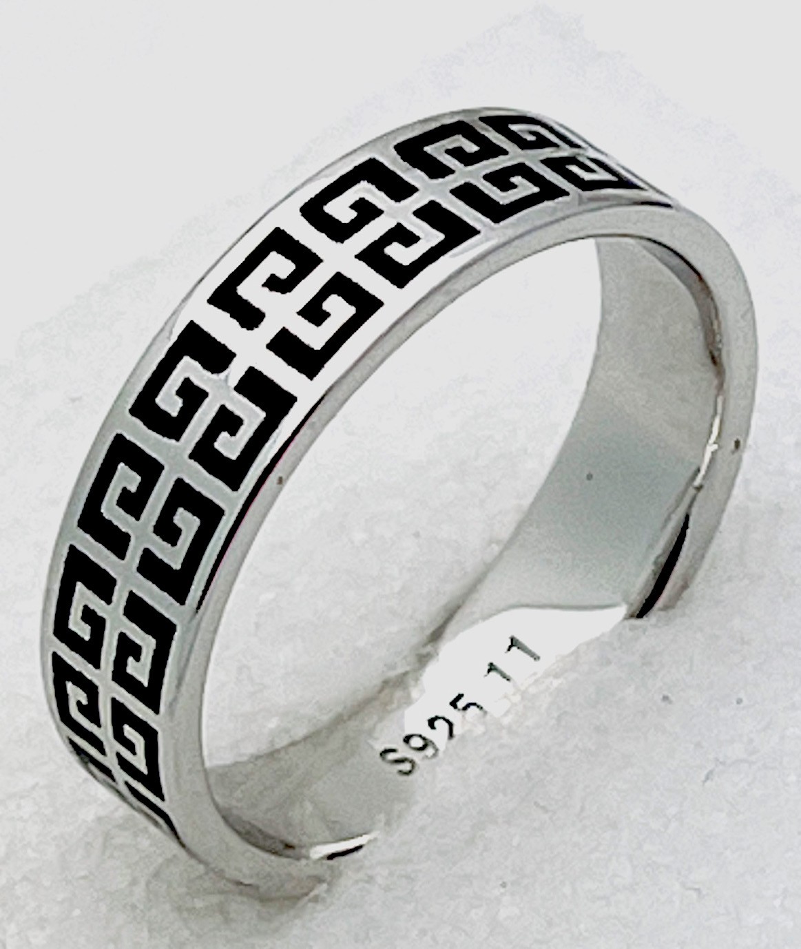 Sterling Silver 925 5.3 Gram Black Enamel Greek Meander Band Ring Size 11