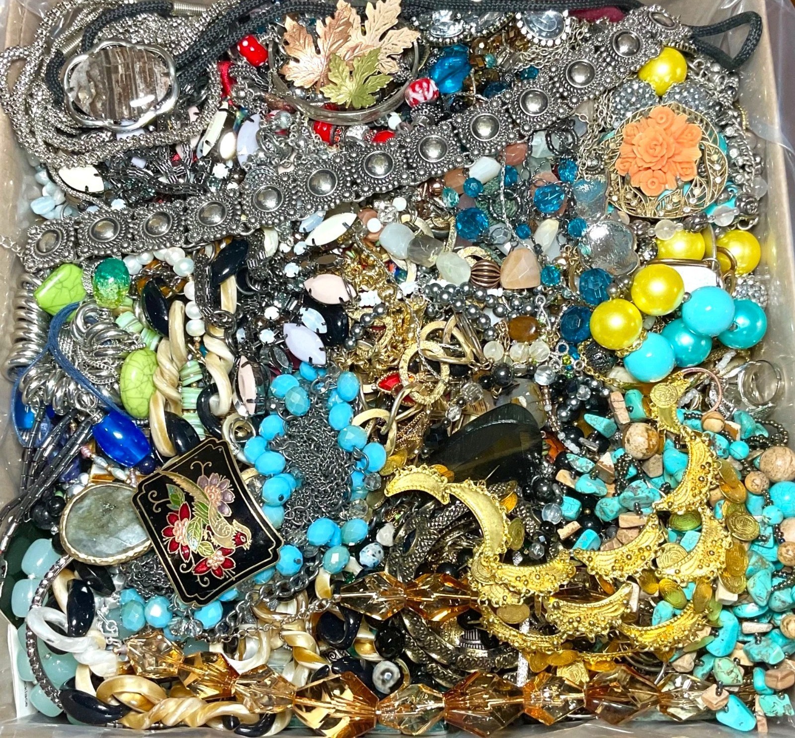 Tangled Jewelry Lot 3 Lbs Unsorted Unsearched Vintage & Modern Junk & Resale
