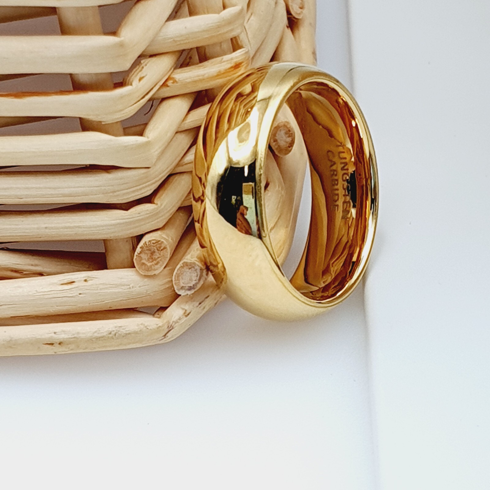 Gold Tungsten Ring Men’s Wedding Rings Comfort Fit Shiny Polished Band for Men