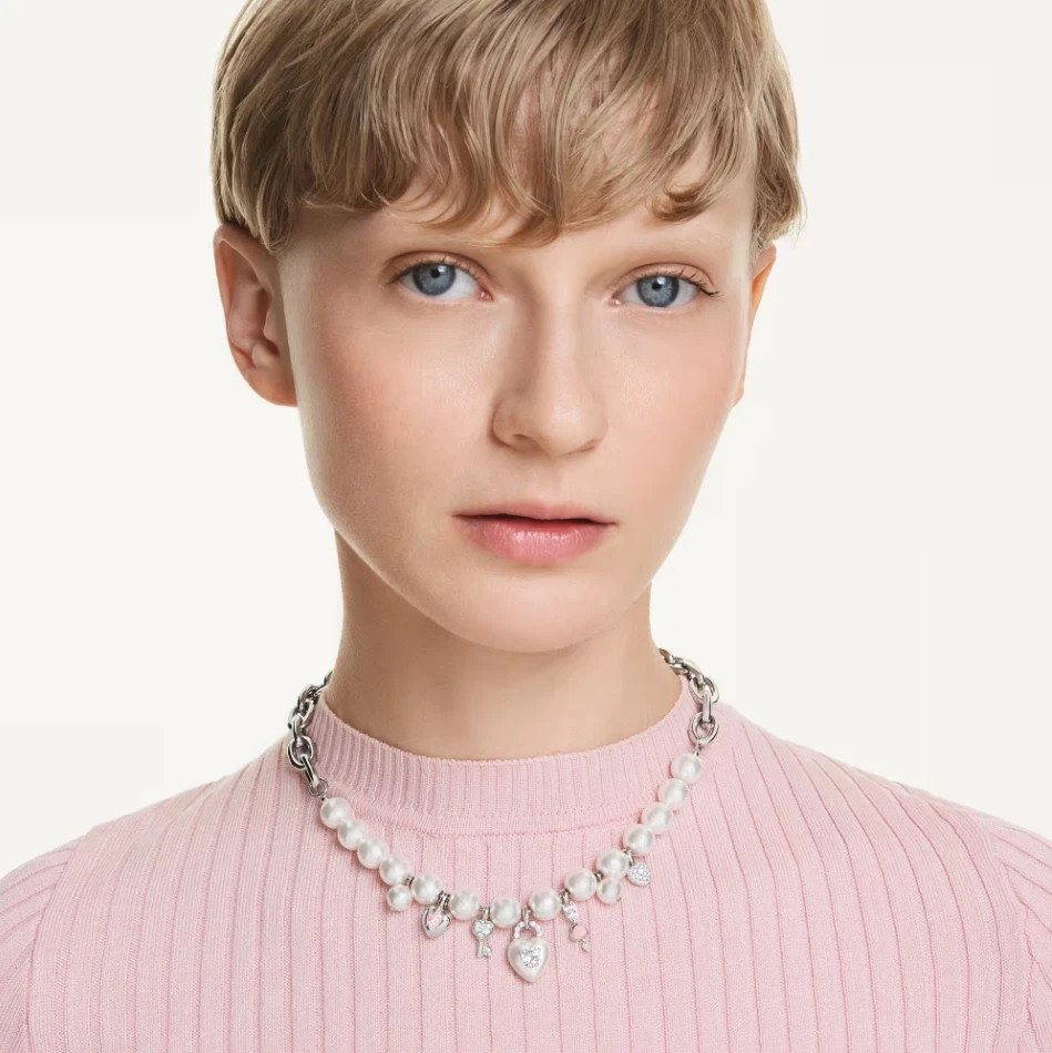 Swarovski Idyllia necklace Crystal pearl, Mixed cuts, White, Rhodium plated