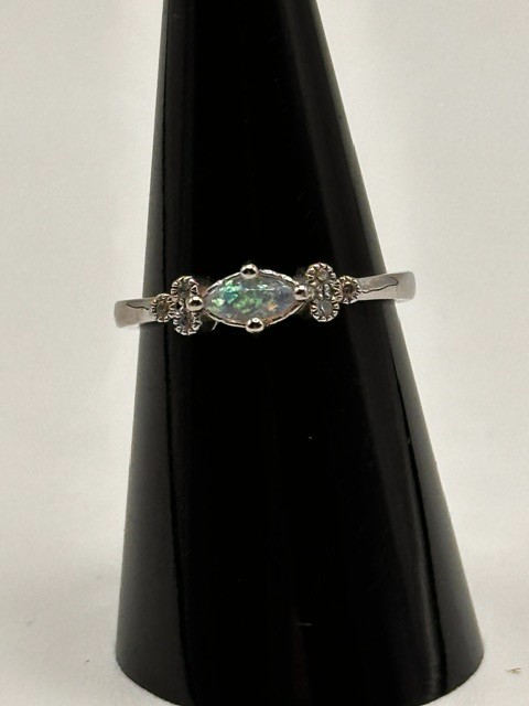S925 Sterling Silver Marquise Natural Opal 6 Moissanite Accent Ring Size 6 1.6g