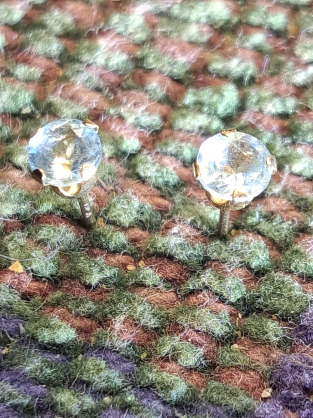 10K Solid Yellow Gold Very Light Aqua Gemstone Stud Earrings 5MM Diameter