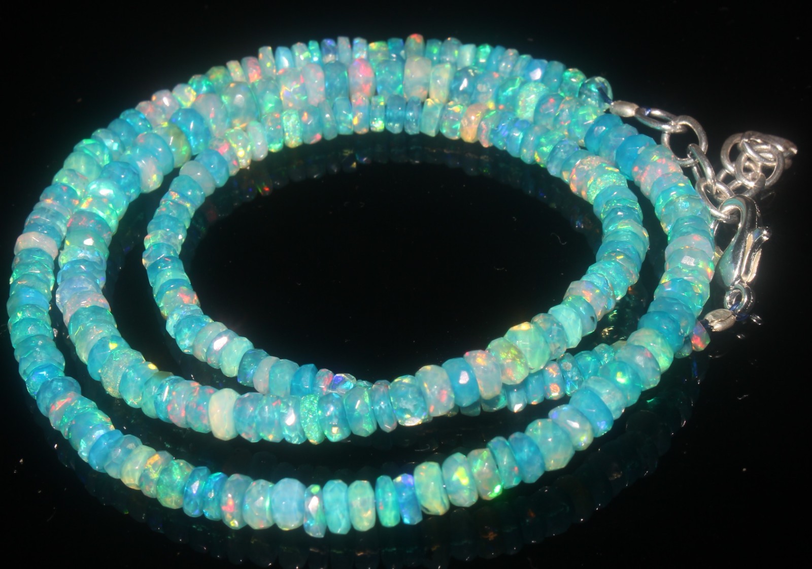 3 to 4.5 mm Sky Ethiopian Opal Facete Rondelle Beads Opal Fire Gemstone Beads