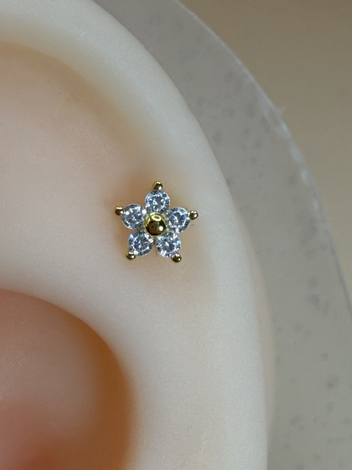 Sterling Silver 925 Cubic Zirconia Ear Threadless Flat Back Labret 16g 1.2mm