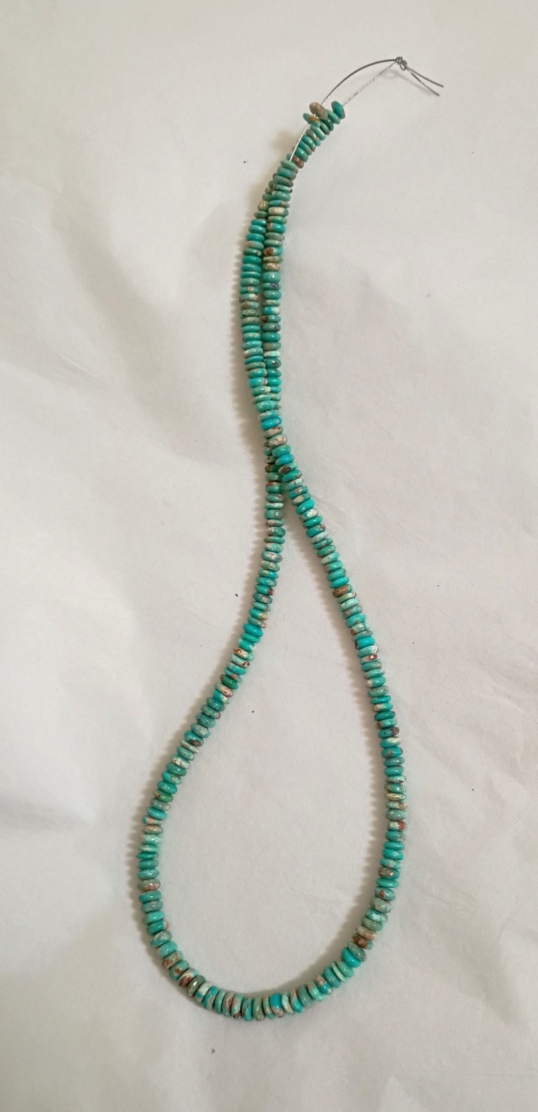 MEXICAN WHITEWATER BOULDER TURQUOISE 4.5-5.5MM RONDELLE BEADS – 18″ – 5752E