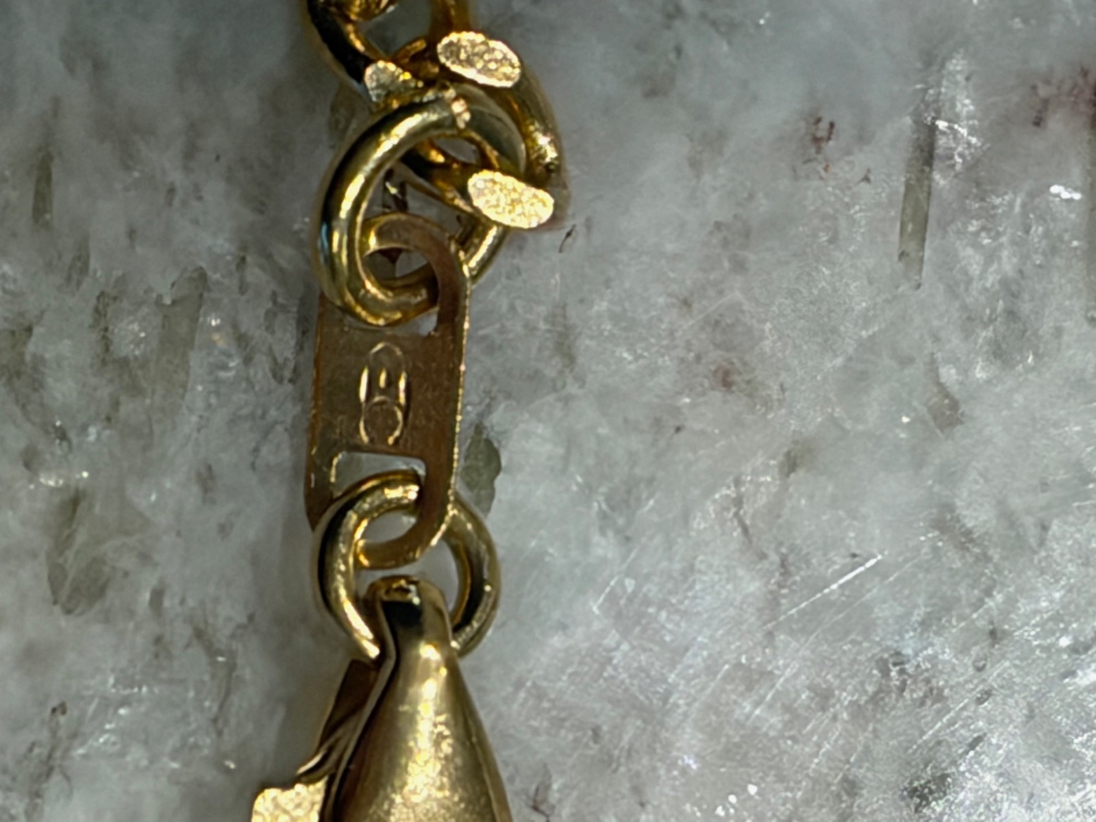Solid 18k Gold 7.84g Vintage UnoAErre 1AR Figaro Link Chain Bracelet Italy 7.5″