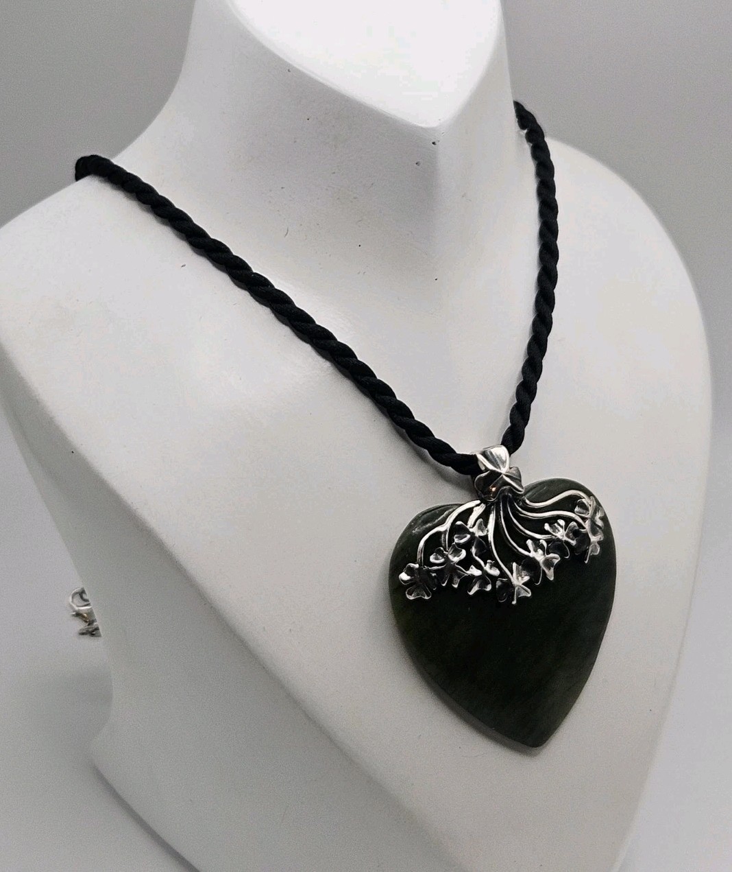 Sterling Silver Irish Connemara Marble Heart & Clover Bail Pendant Necklace 18″
