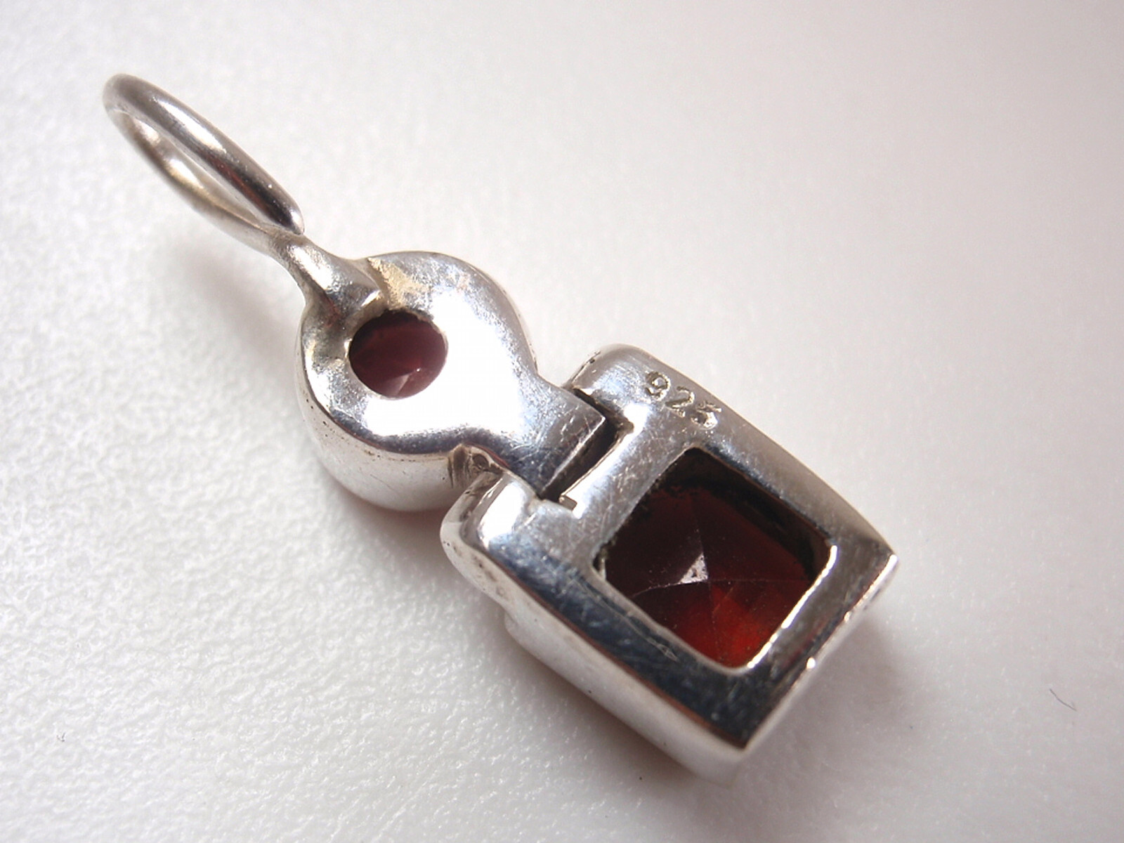 Small Garnet Faceted 925 Sterling Silver Pendant Round and Square