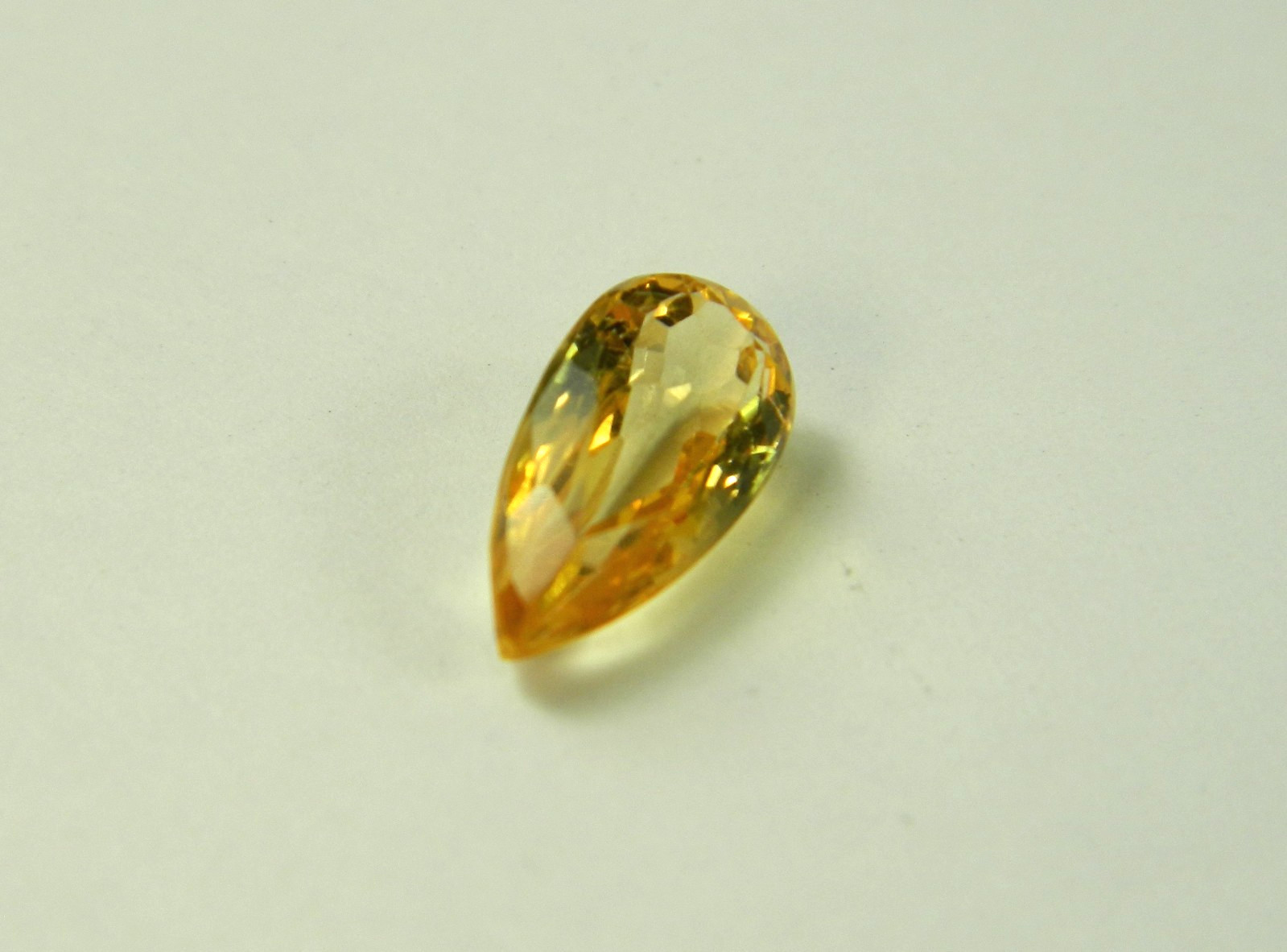 Imperial Topaz 2.57 Ct Clarity IF Pear Cut Natural Golden Brazil I084