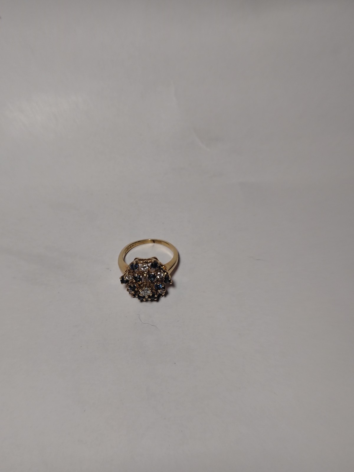 Genuine Blue Sapphire and Diamond Cluster Ring: 10KP : Size 7