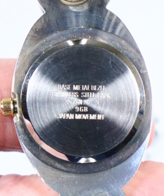 Sutton Quartz Watch Silver Tone Oval Face NIB Needs New Batt. ONE YEAR WARRANTY