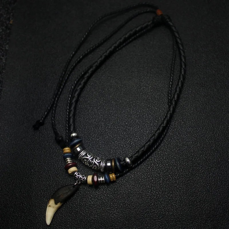 Vintage Men’s Wolf Tooth Pendant Necklace – Leather Beaded Woven Prayer Jewelry