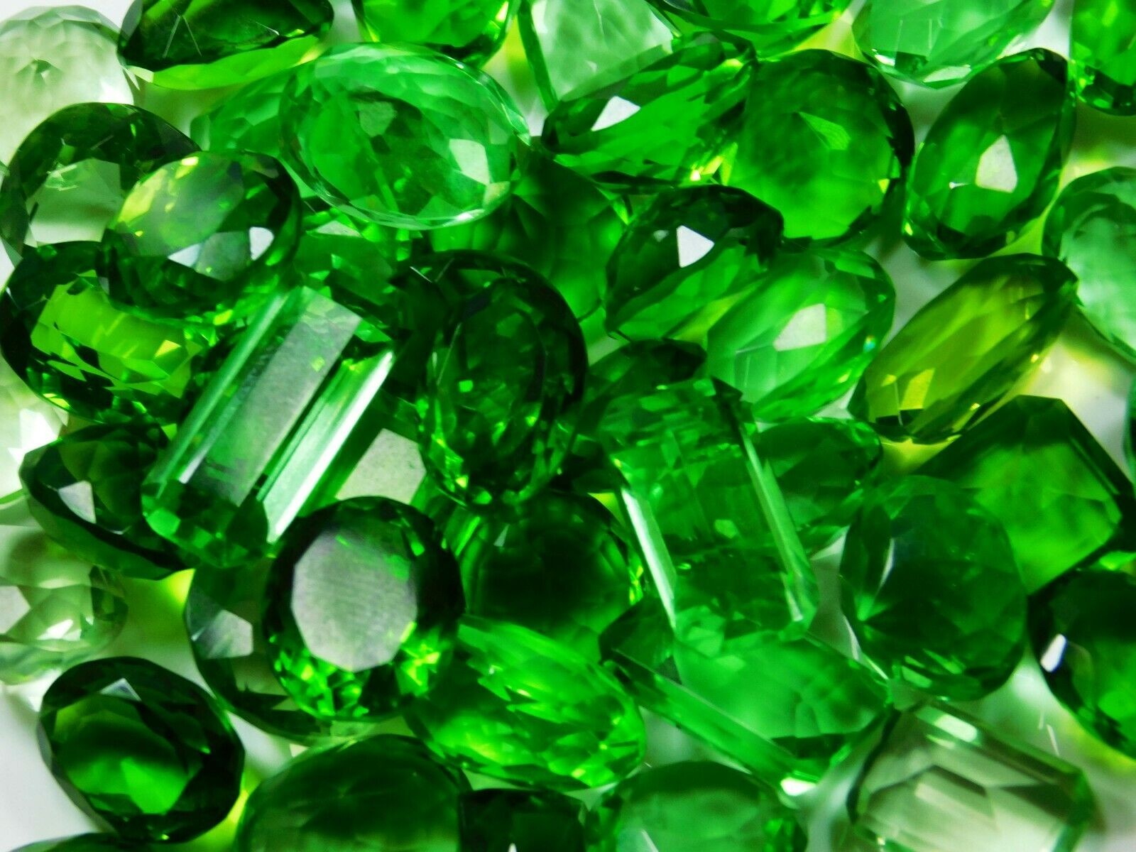 NATURAL Green Peridot 100 Ct CERTIFIED Loose Gemstone Lot For Jewelry Making