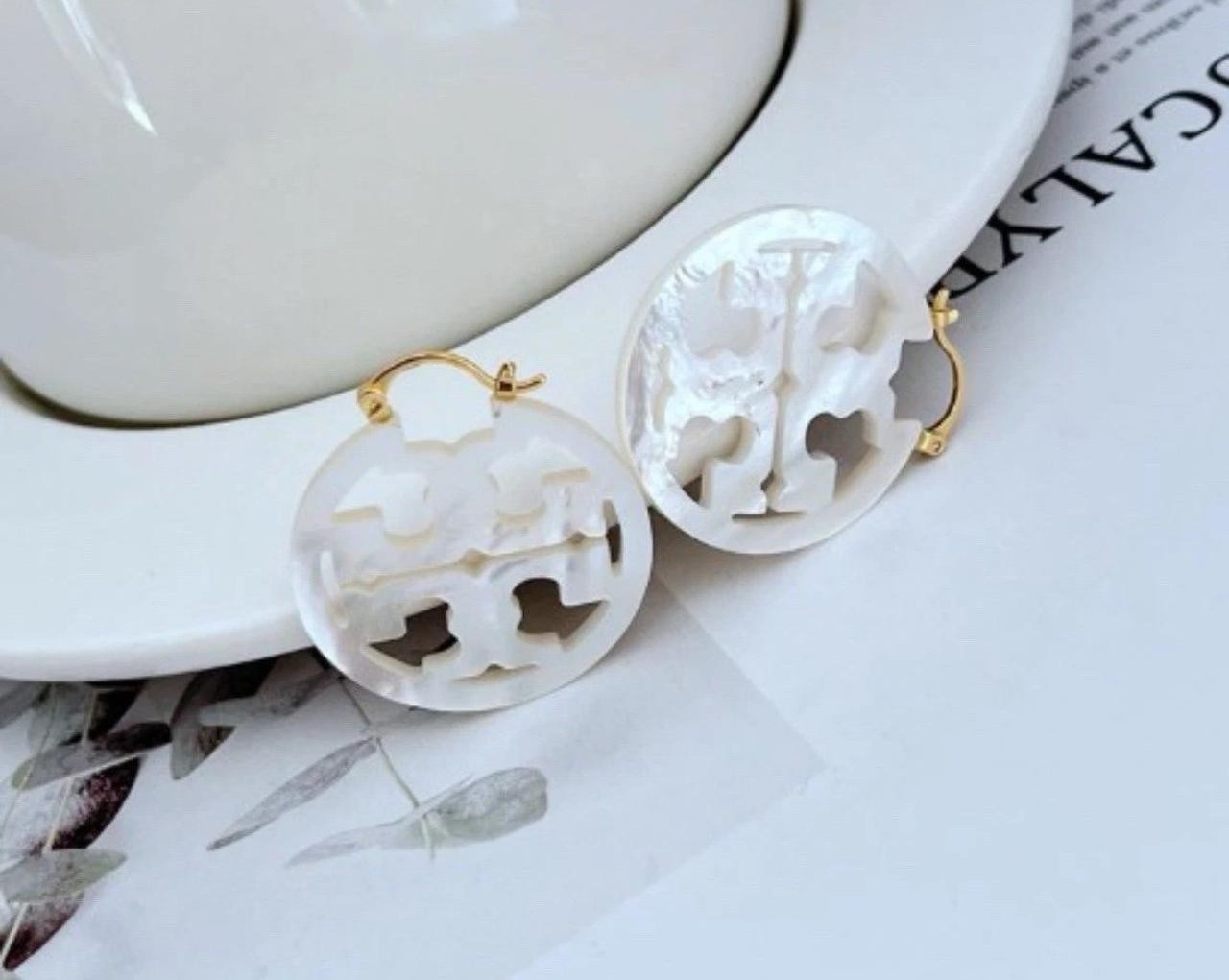 New Tory White Hoops earrings TB logo with Jewelry Pouch