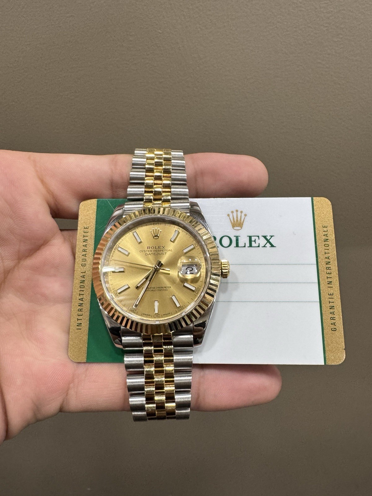 Rolex Datejust 41 18k Yellow Gold/Steel Champagne Dial Jubilee Watch 126333
