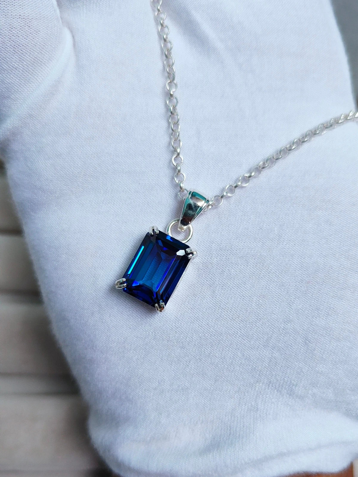 5.00 Ct Emerald Cut Natural Sapphire Diamond Beautiful Pendant 14K White Gold