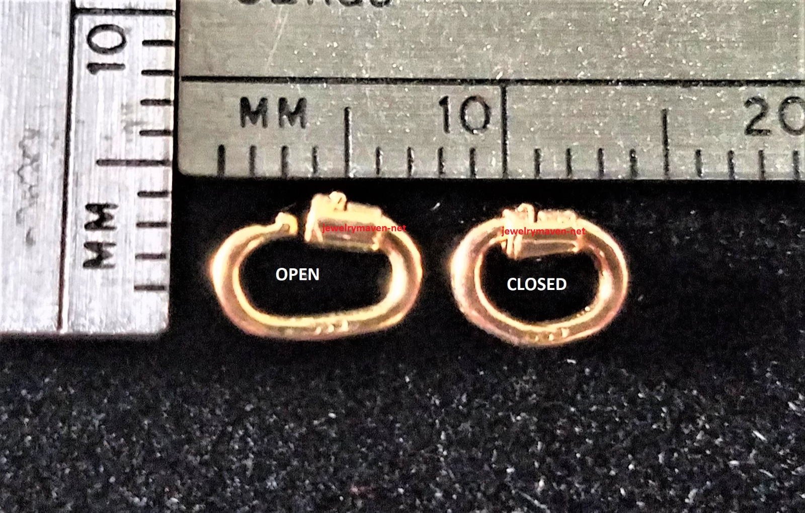 TINY FIVE (5) BULK PACK 14k Solid Yellow Gold Oval Link Lock Jump Ring 4.5mm OD