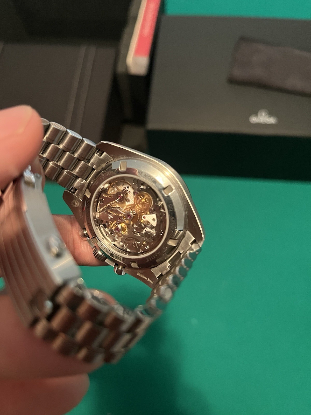 OMEGA Speedmaster Moonwatch Professional White Dial 42mm Box Papers