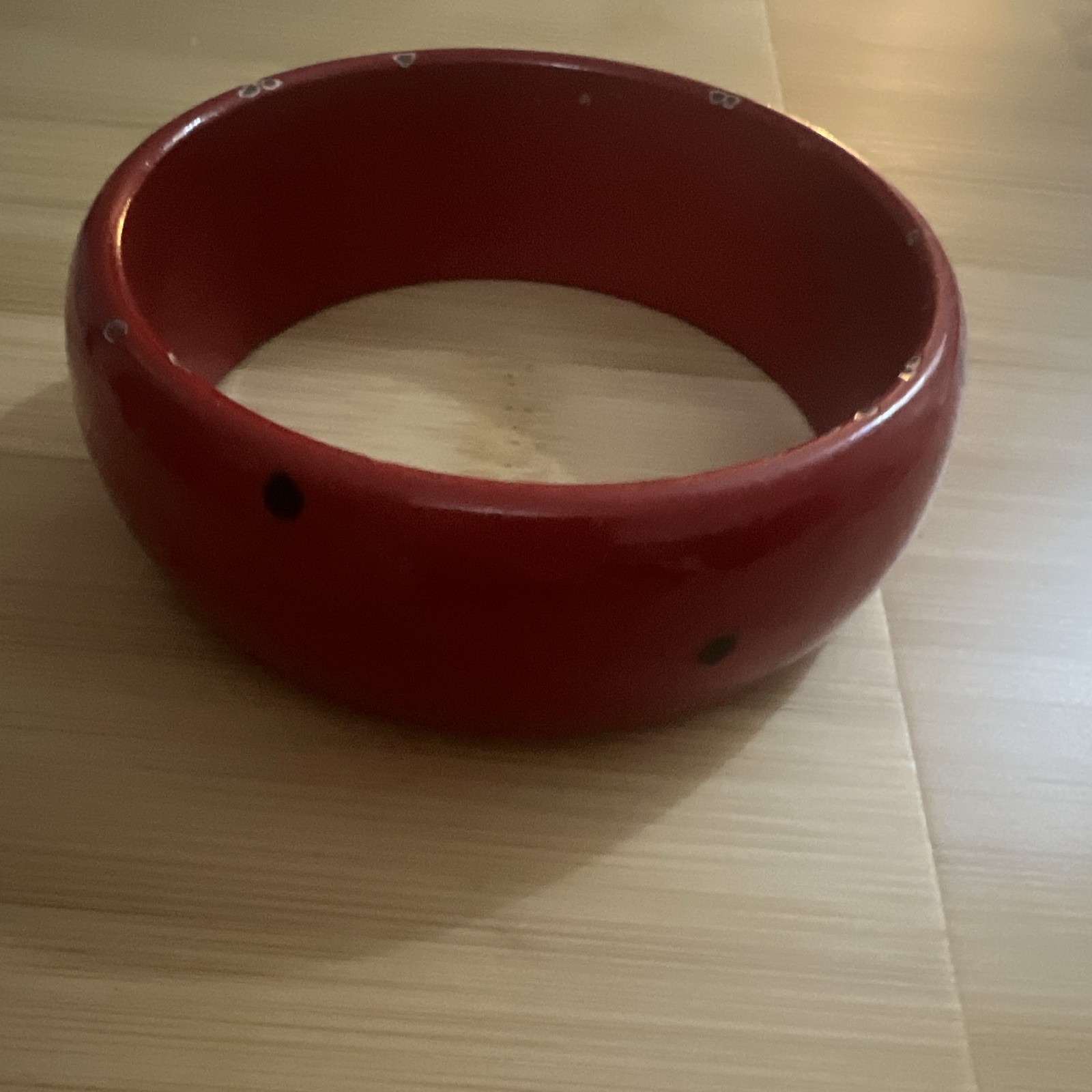 Red & Black Plastic Round Bangle Bracelet w/ Black Dots No Stone Jewelry