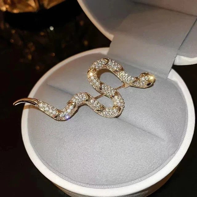 2Ct Round Cut Lab Created Diamond Snake Wedding Brooch Pin 14KYellow Gold Plated