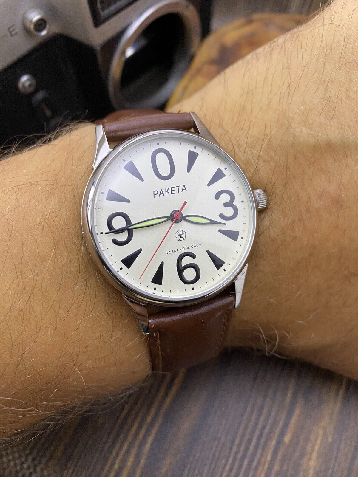 Vintage Raketa “Big Zero” Watch – Minimalist Soviet Style with Distinctive Dial