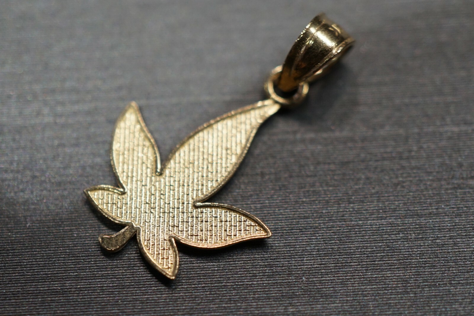 14K Solid Yellow Gold Tiny Diamond Cut 0.8″ Marijuana Leaf Charm Pendant.
