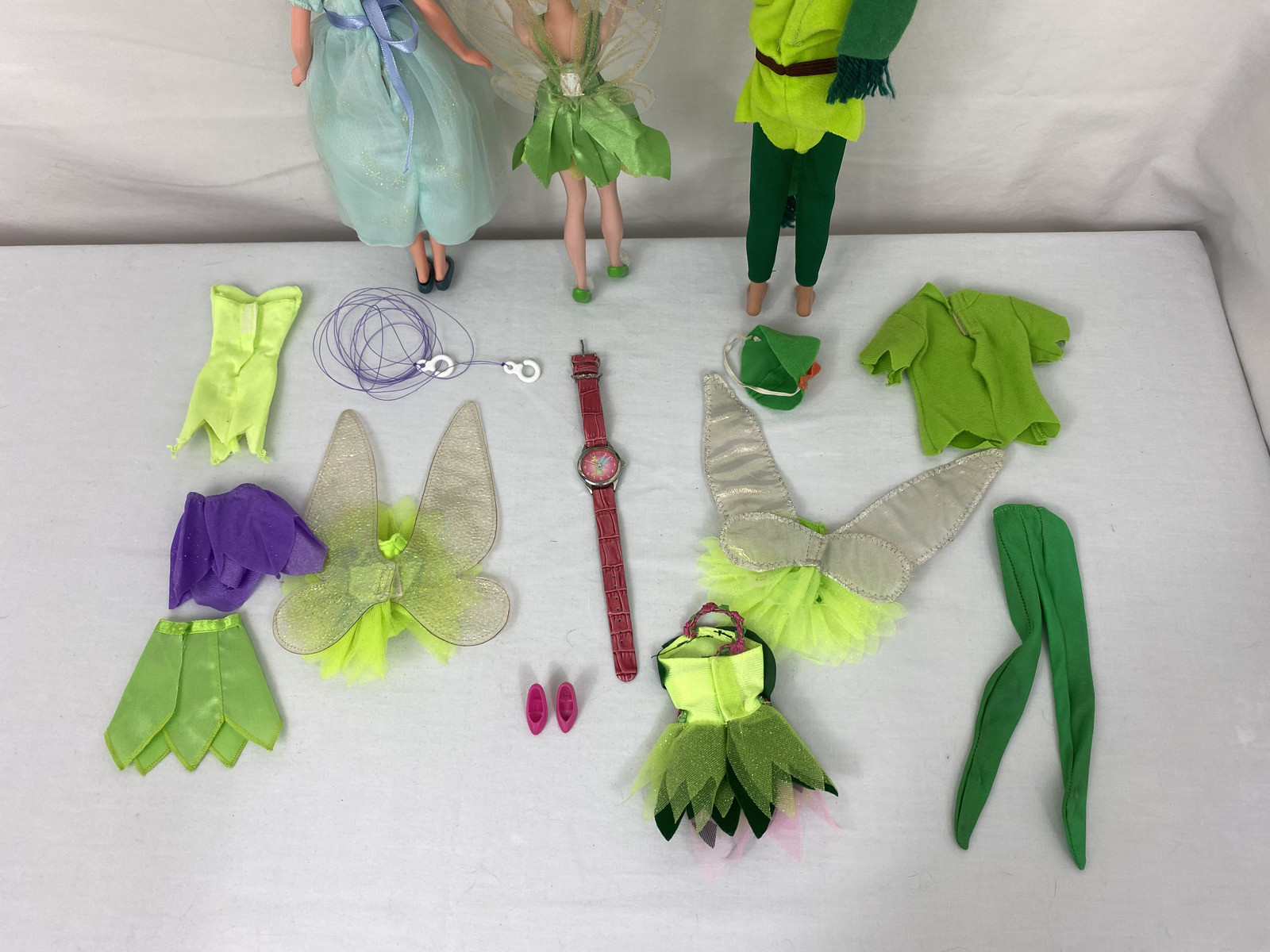 Disney Peter Pan Lot 3 Dolls + Tinker Bell Watch + 8 Outfits + Accessories