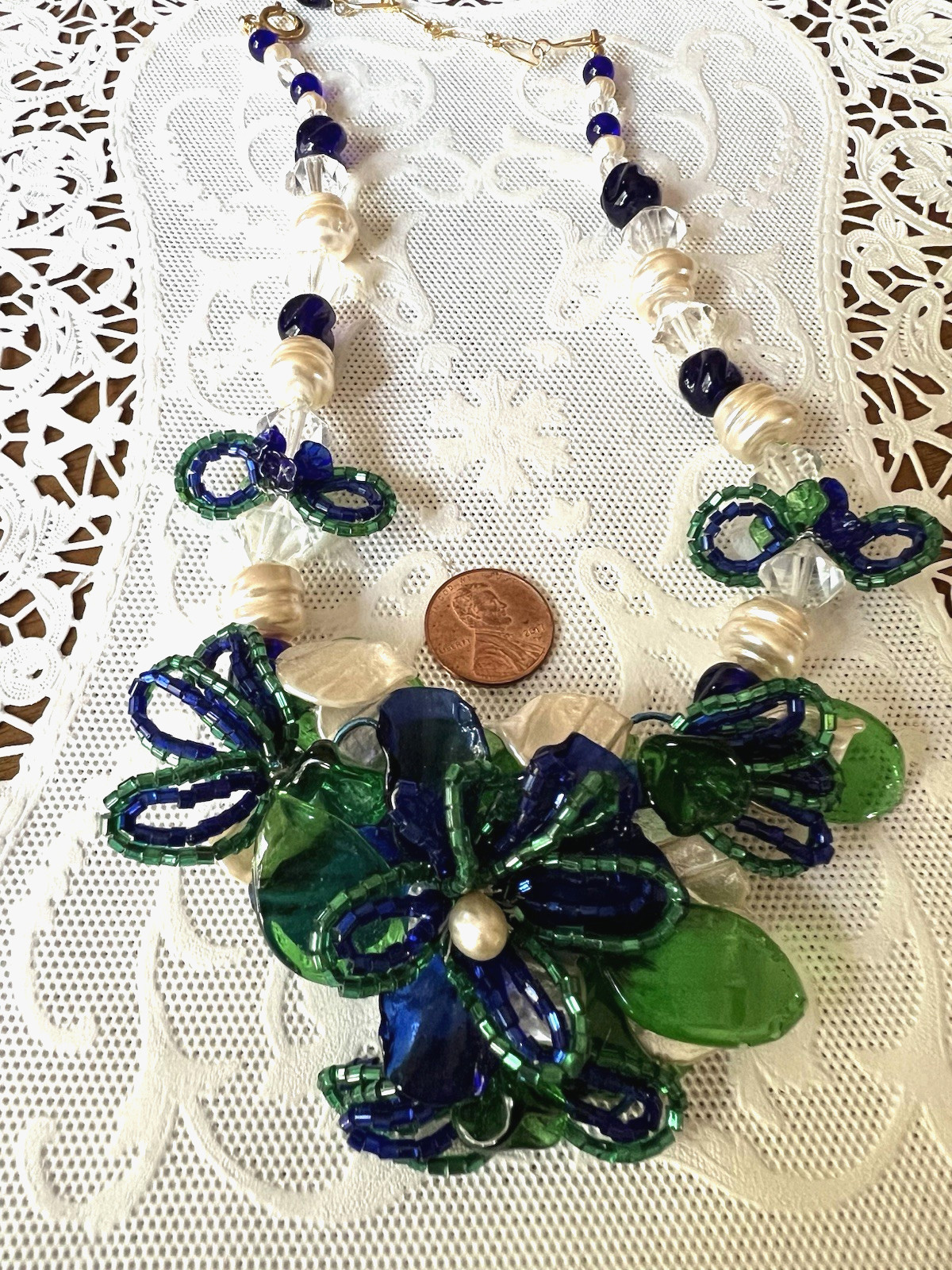 Vintage Venetian Cobalt & Green Flower Bead Art Glass Necklace 15″ + 3″ Extender