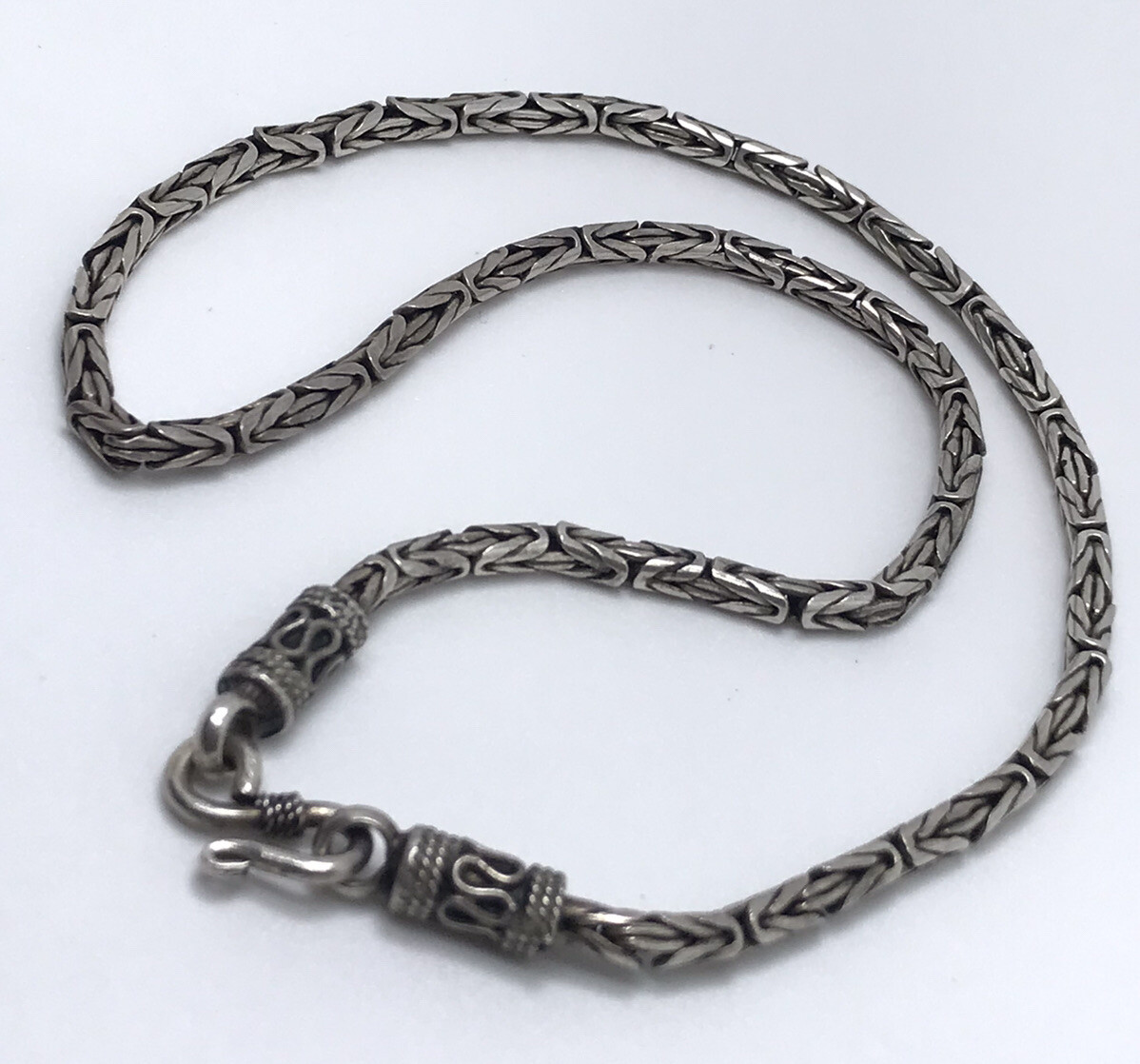 Vintage sterling silver byzantine necklace 28.5 Grams 15.5”