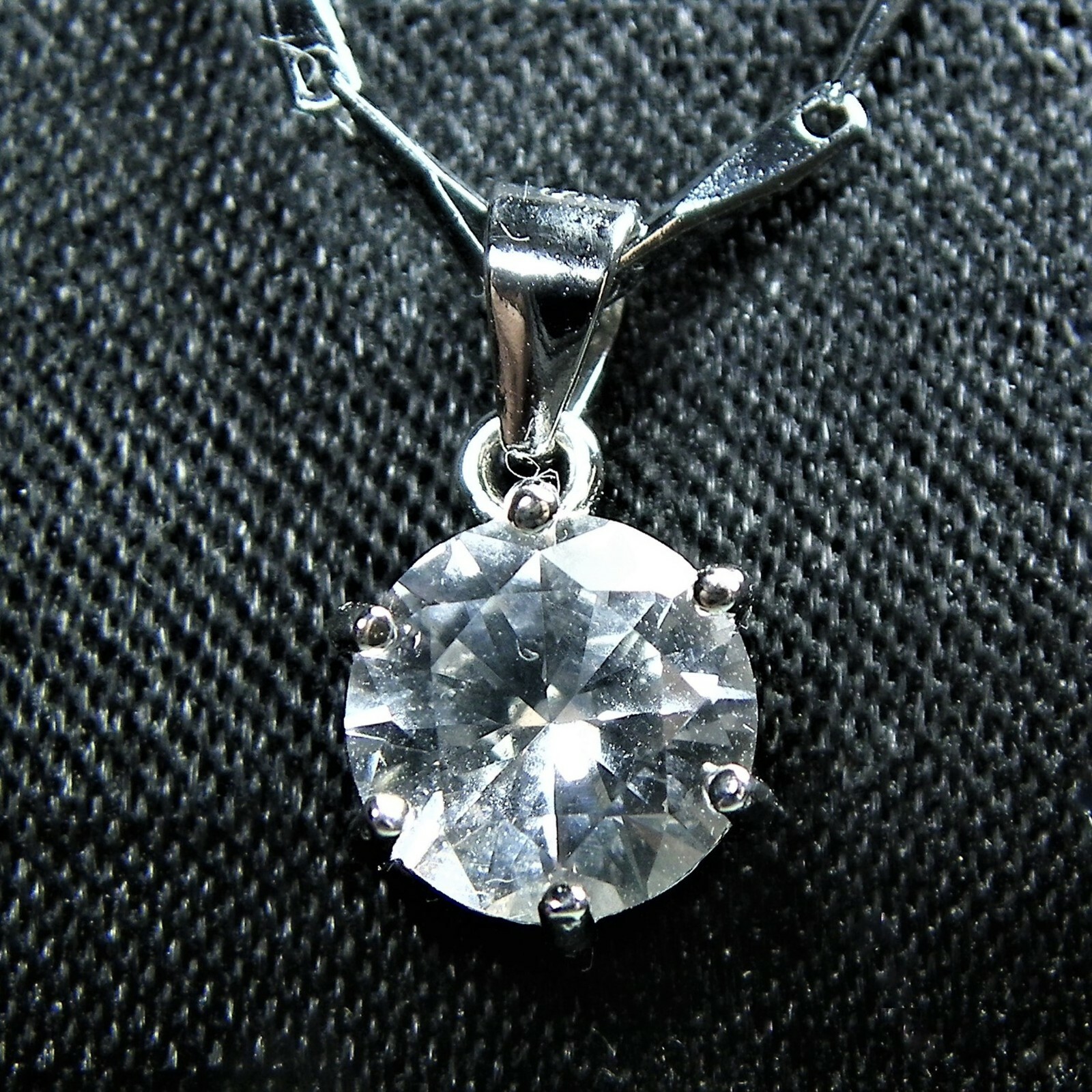 9 mm Phenacite pendant round 925 sliver Pendant Filled Rhodium brilliant cut