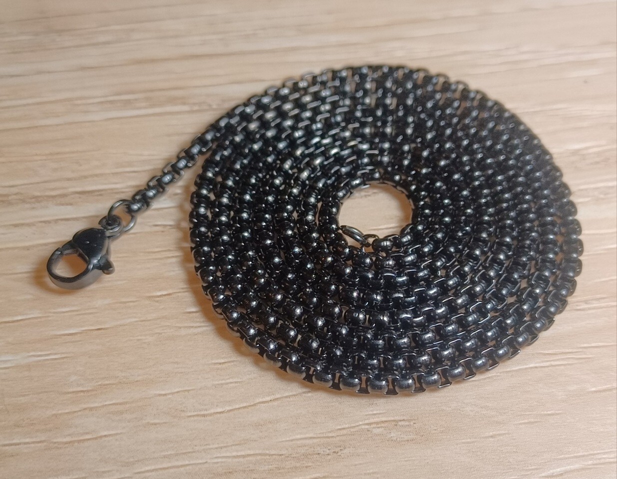 Black, Gold, or Silver Stainless Steel Round Box Chain Necklace or 24″ USA Chain
