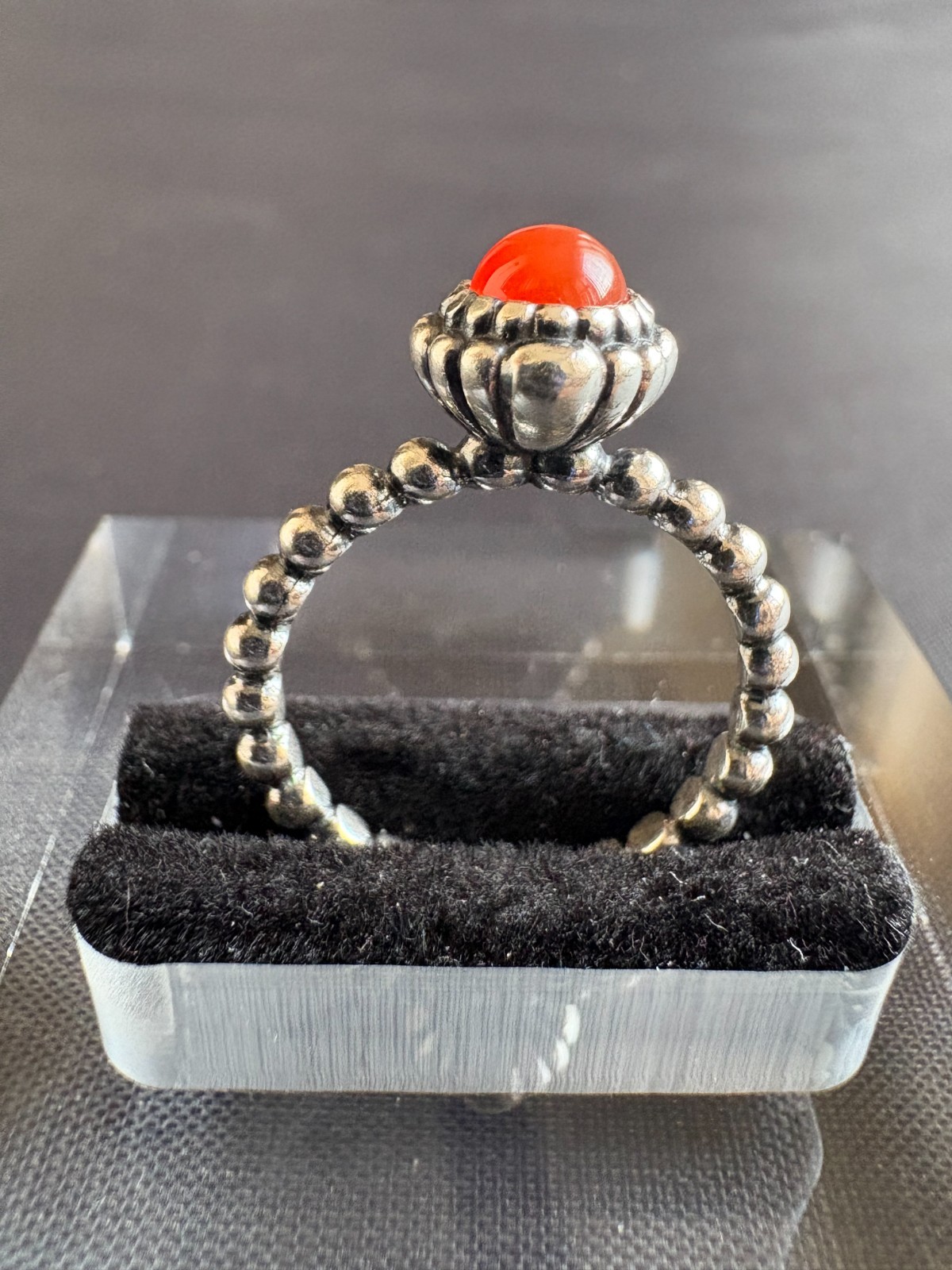 925 Sterling Silver Beaded Band Orange Carnelian Ring Size 5.5 US