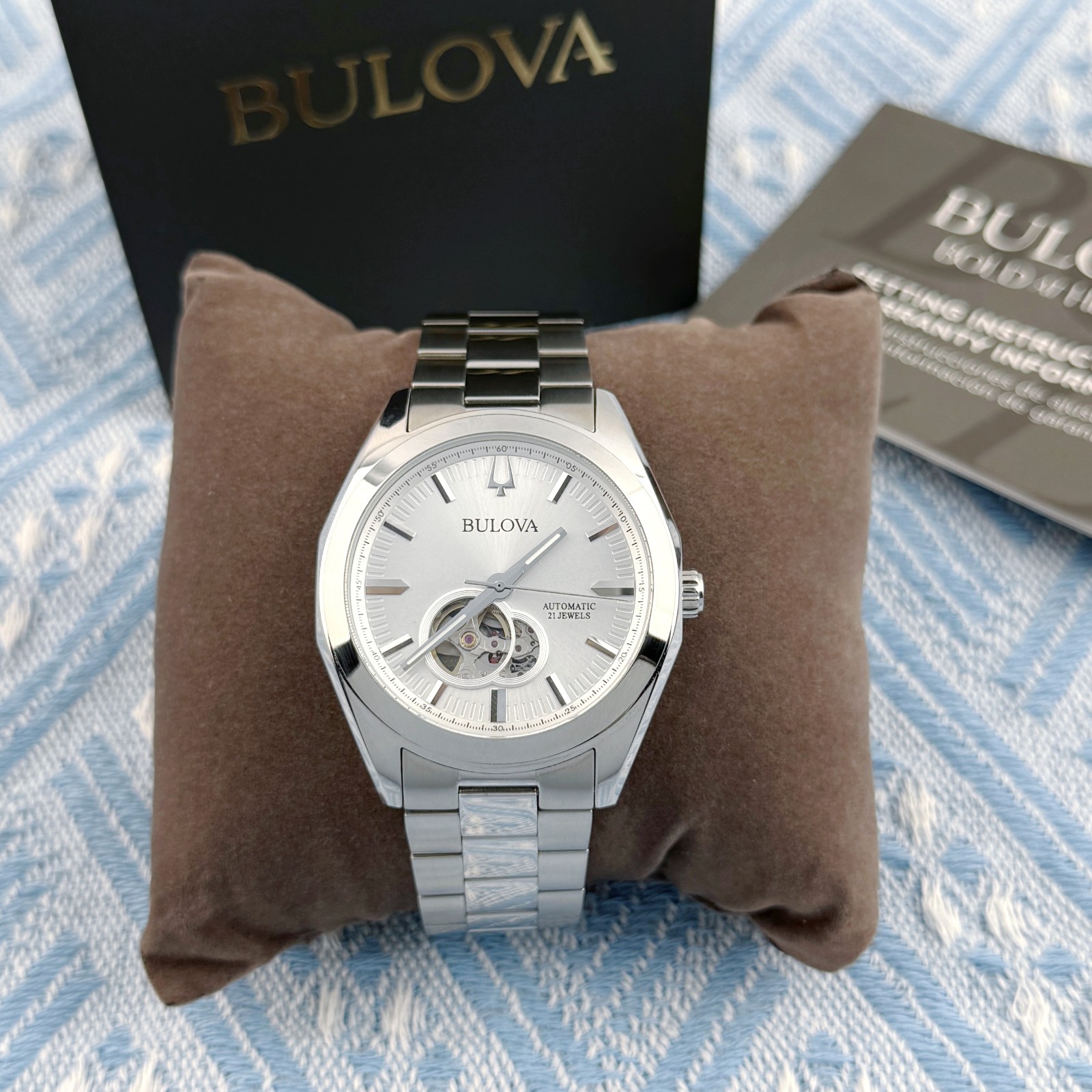 New Bulova Surveyor Automatic Men’s Watch silver Dial 42mm/96A274
