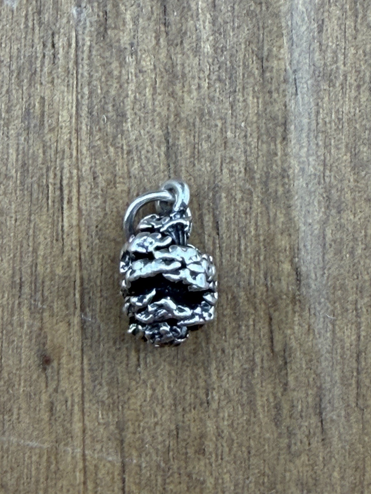 James Avery Retired Sterling Silver Pinecone Charm 925 Uncut Loop No mark