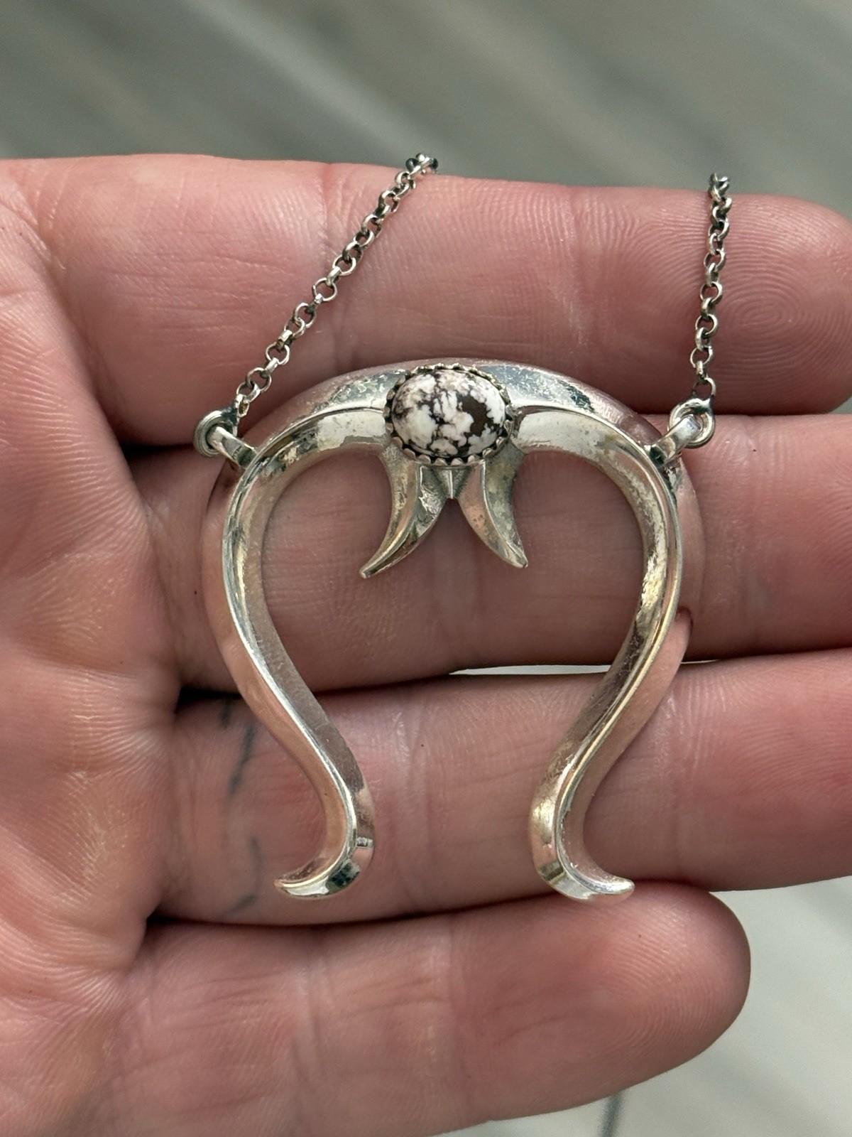 STERLING SILVER NATIVE AMERICAN SW WILD HORSE SOLID CAST NAJA NECKLACE ADJ .925