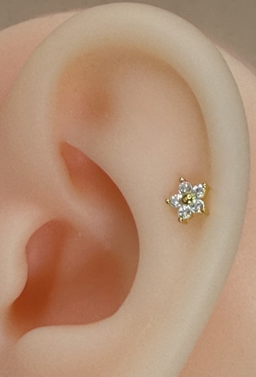 Sterling Silver 925 Cubic Zirconia Ear Threadless Flat Back Labret 16g 1.2mm