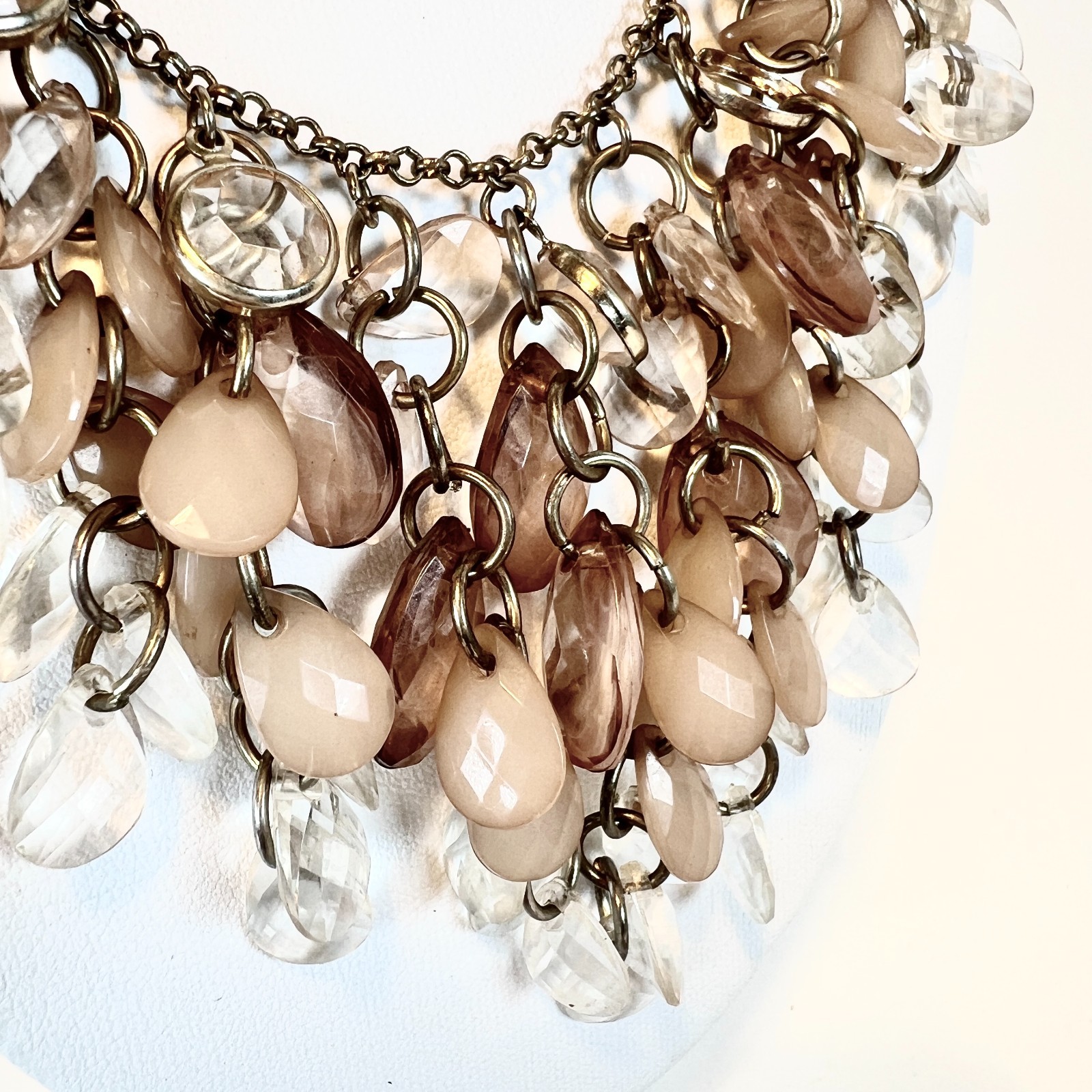 Pretty Lightweight Plastic Faceted Teardrop Bezel Set Crystal Bib Necklace Pink