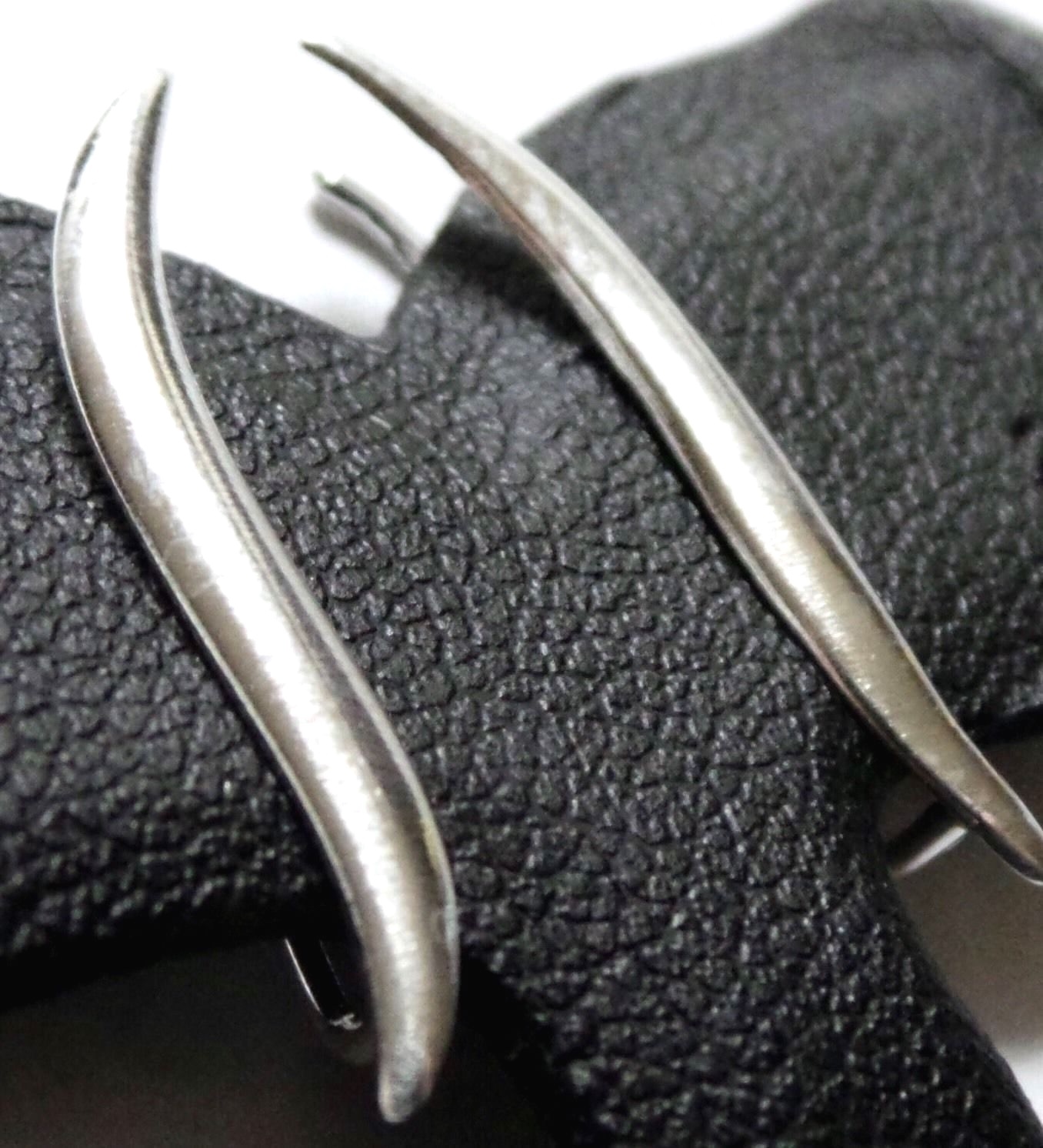 SOLID 925 Sterling Silver 0.65g Crawler Climber Wave Cuff Sweep Earpin Earrings
