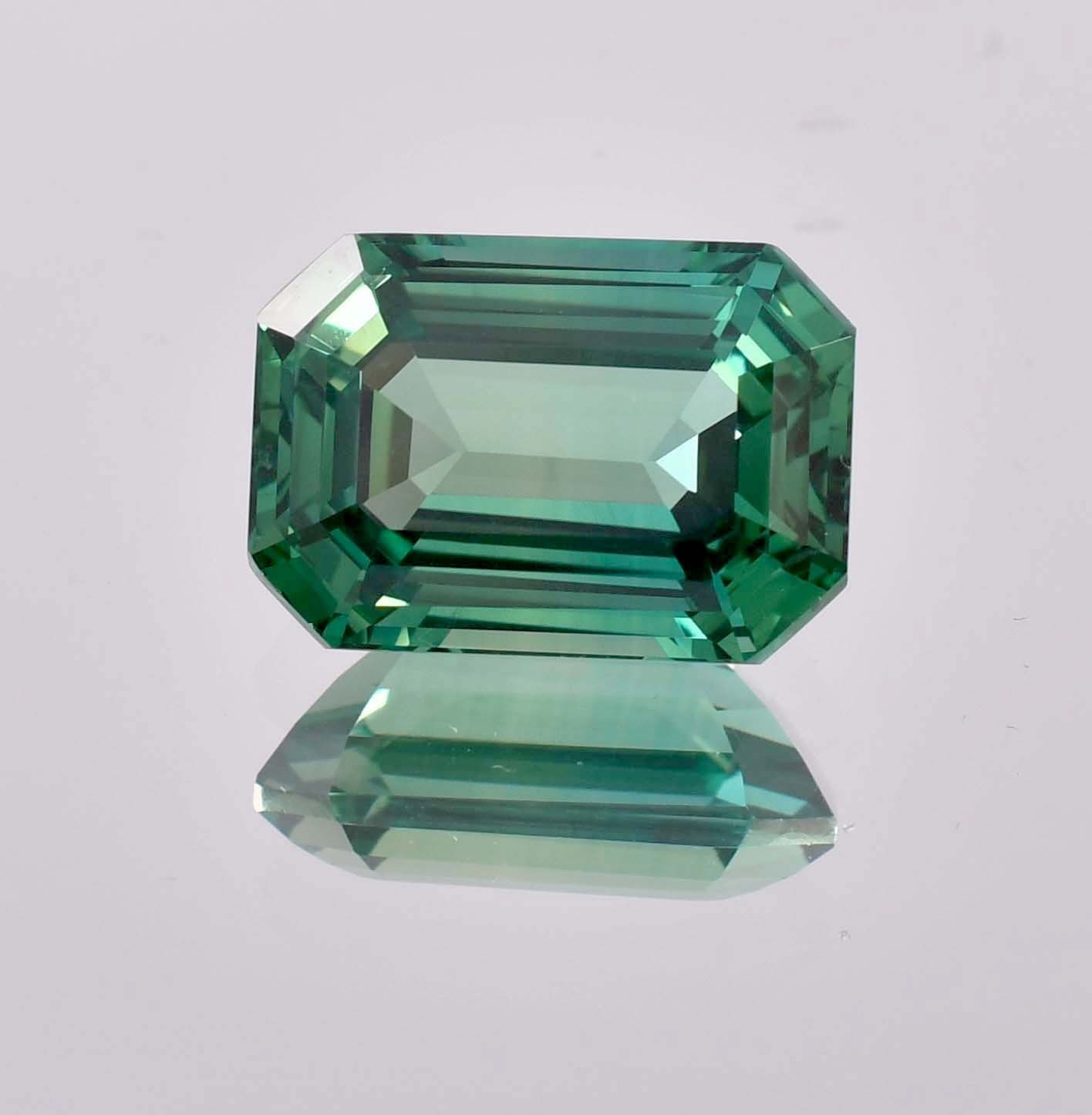 AAA+ Natural Bi-Color Parti Sapphire Gemstone (GIT Certified) All Size Available
