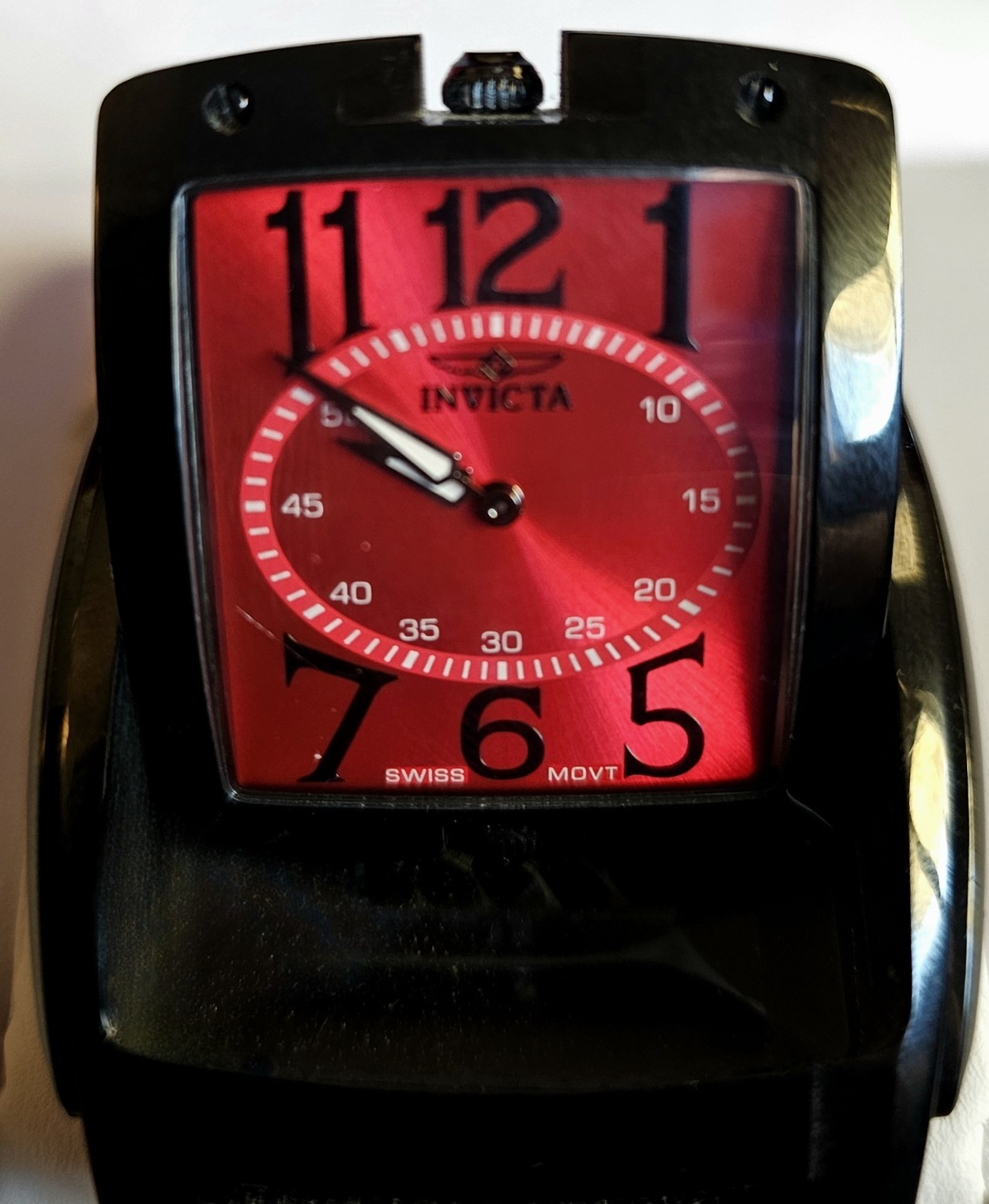 RARE Invicta 22389 Vintage Flip Dial 2 Face Red Black Silver Leather Dress Watch