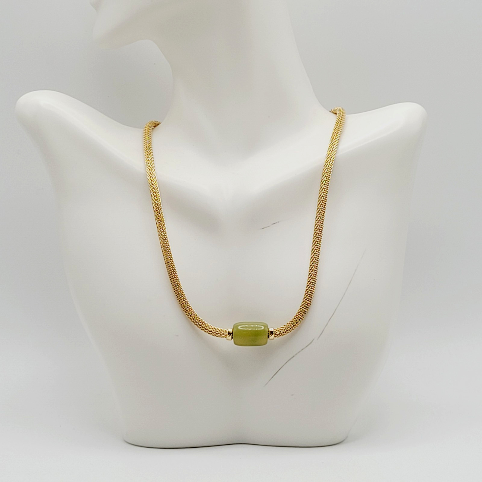 Crown Trifari Mesh Choker Necklace Lime Green Lucite Fixed Barrel Pendant 15 in