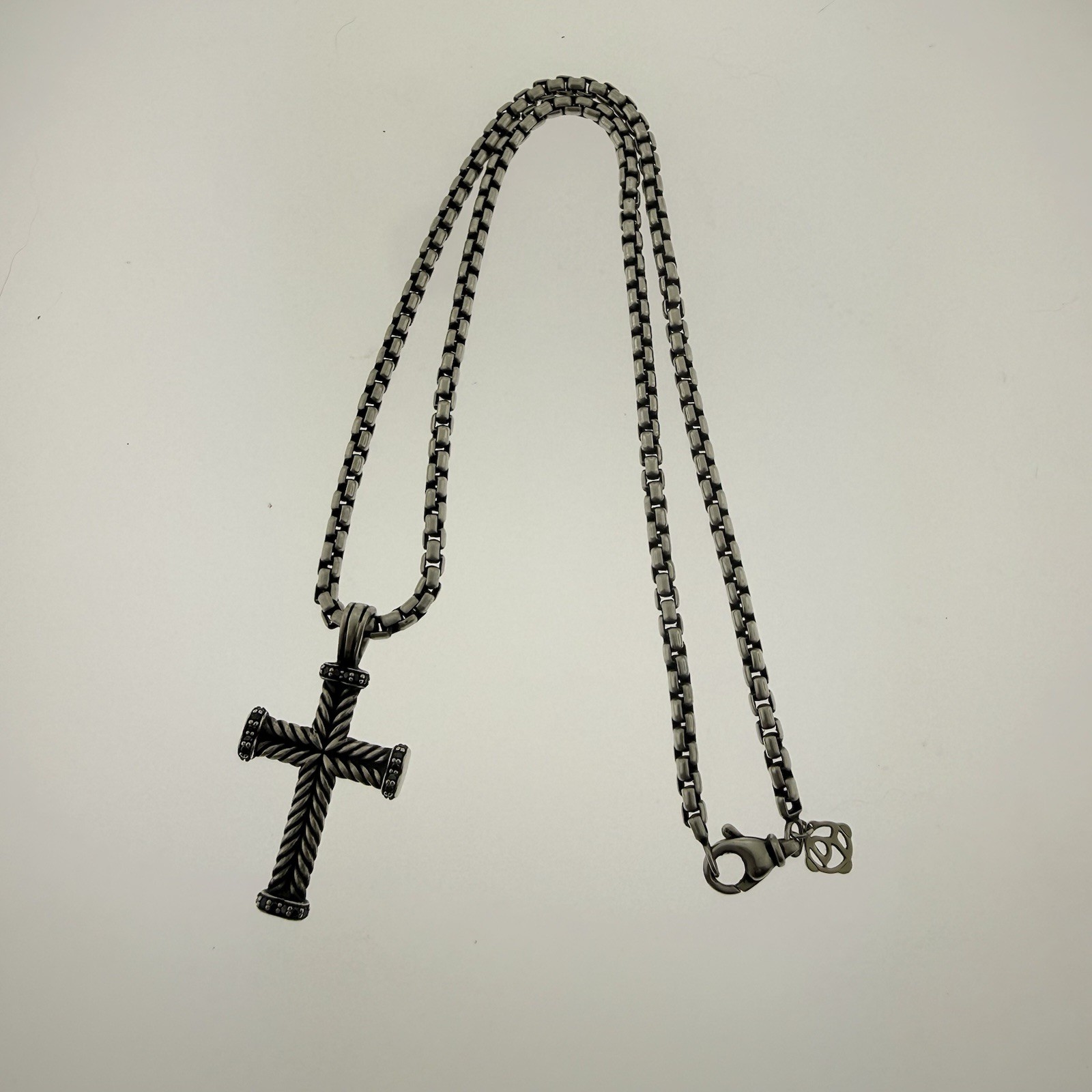 David Yurman Sterling Silver 925 Box Chain & Chevron Cross Pendant Black Diamond