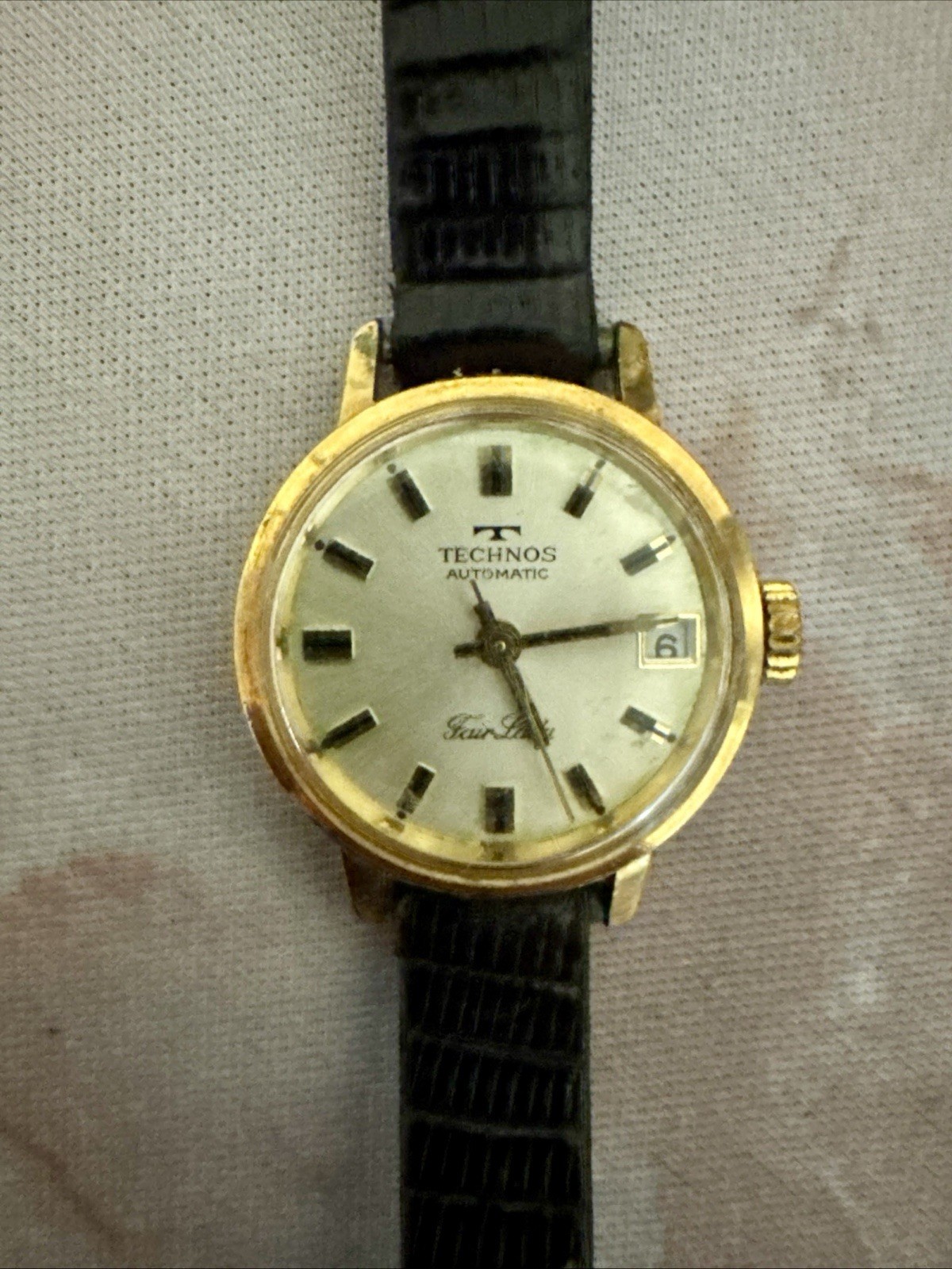Vintage 1960s Technos Fair Lady Automatic Swiss Watch 19mm Date Window Running